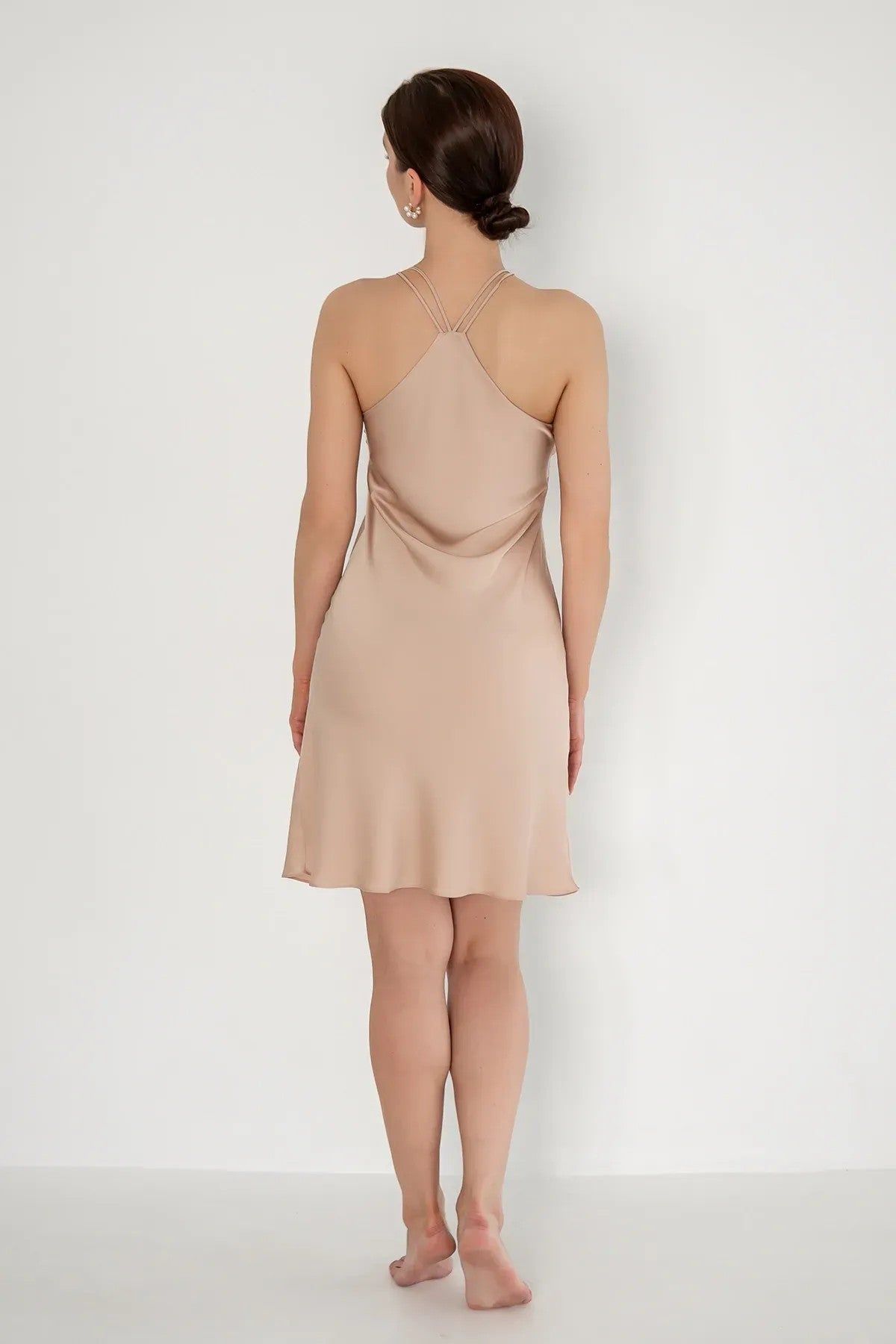 Шелковое платье-сорочка на тонких бретелях Nude SH0007-01-20