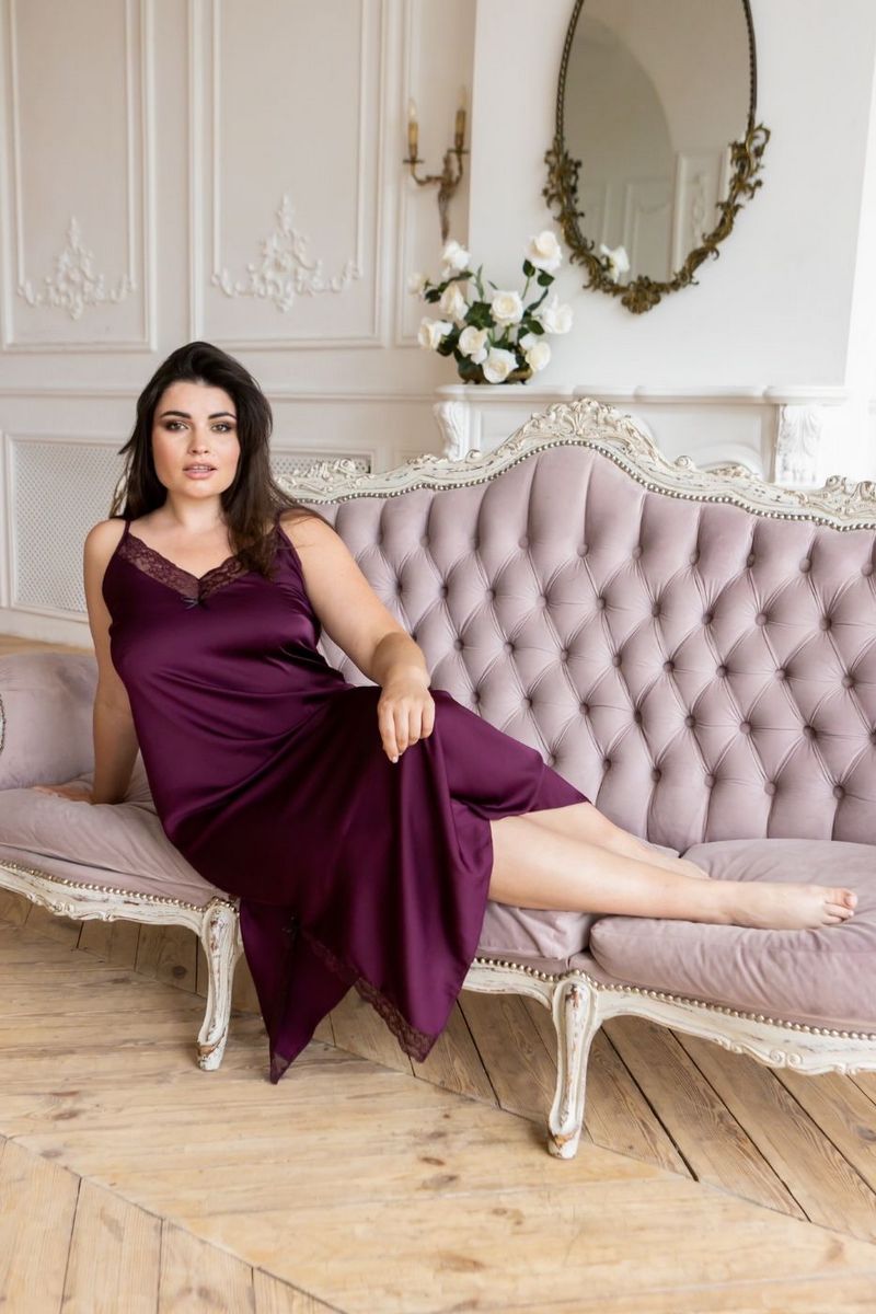 Сорочка с вырезом на спине Нсл130 plum