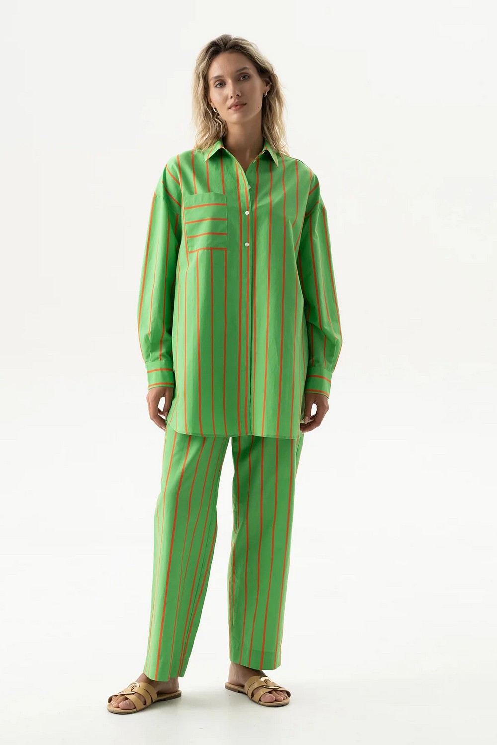 Хлопковая сорочка с принтом 251204-04 Strapped Cotton retro green