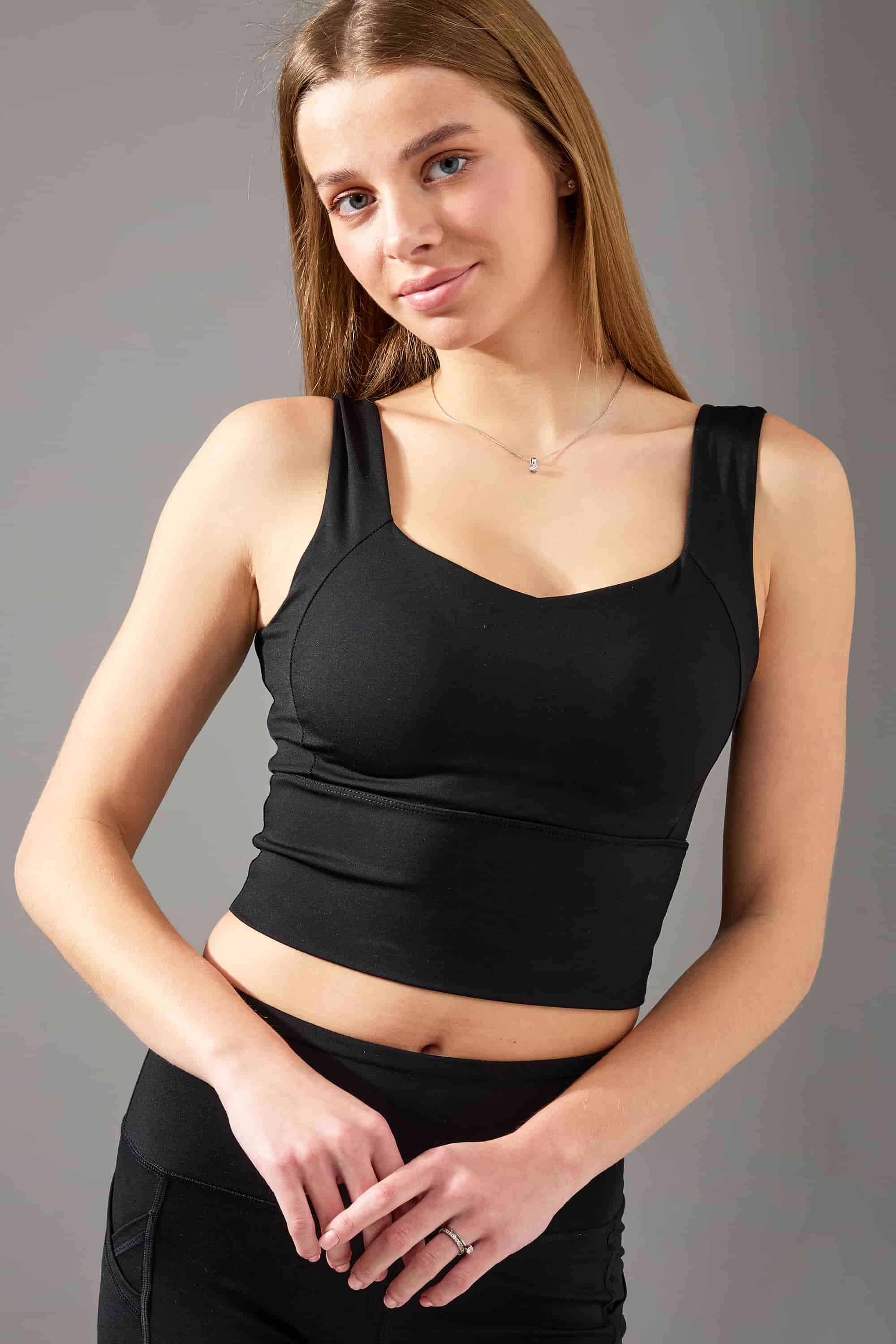 Спортивный топ L2006 Active black