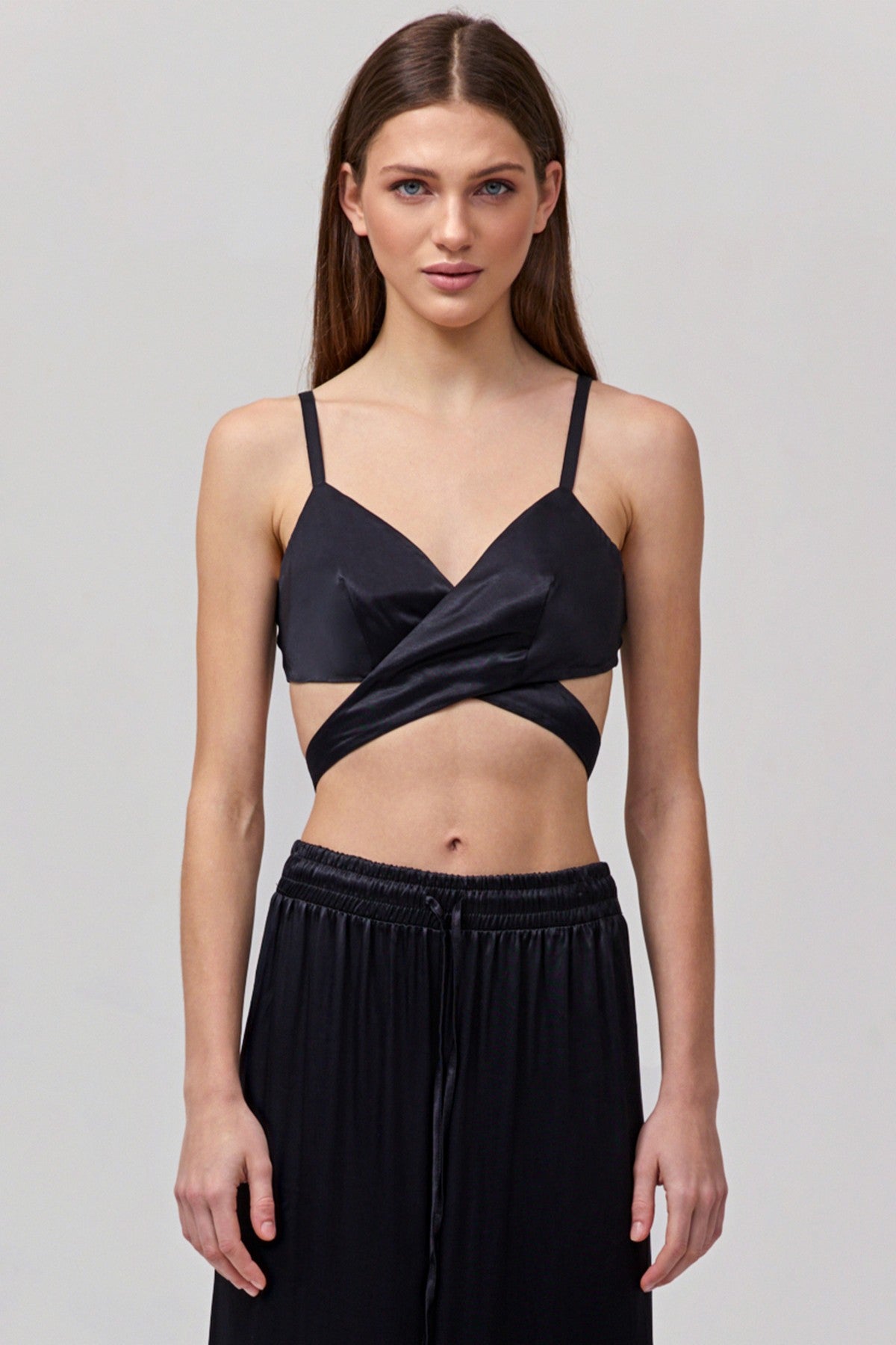 Топ-бралет с завязками 1870/67935