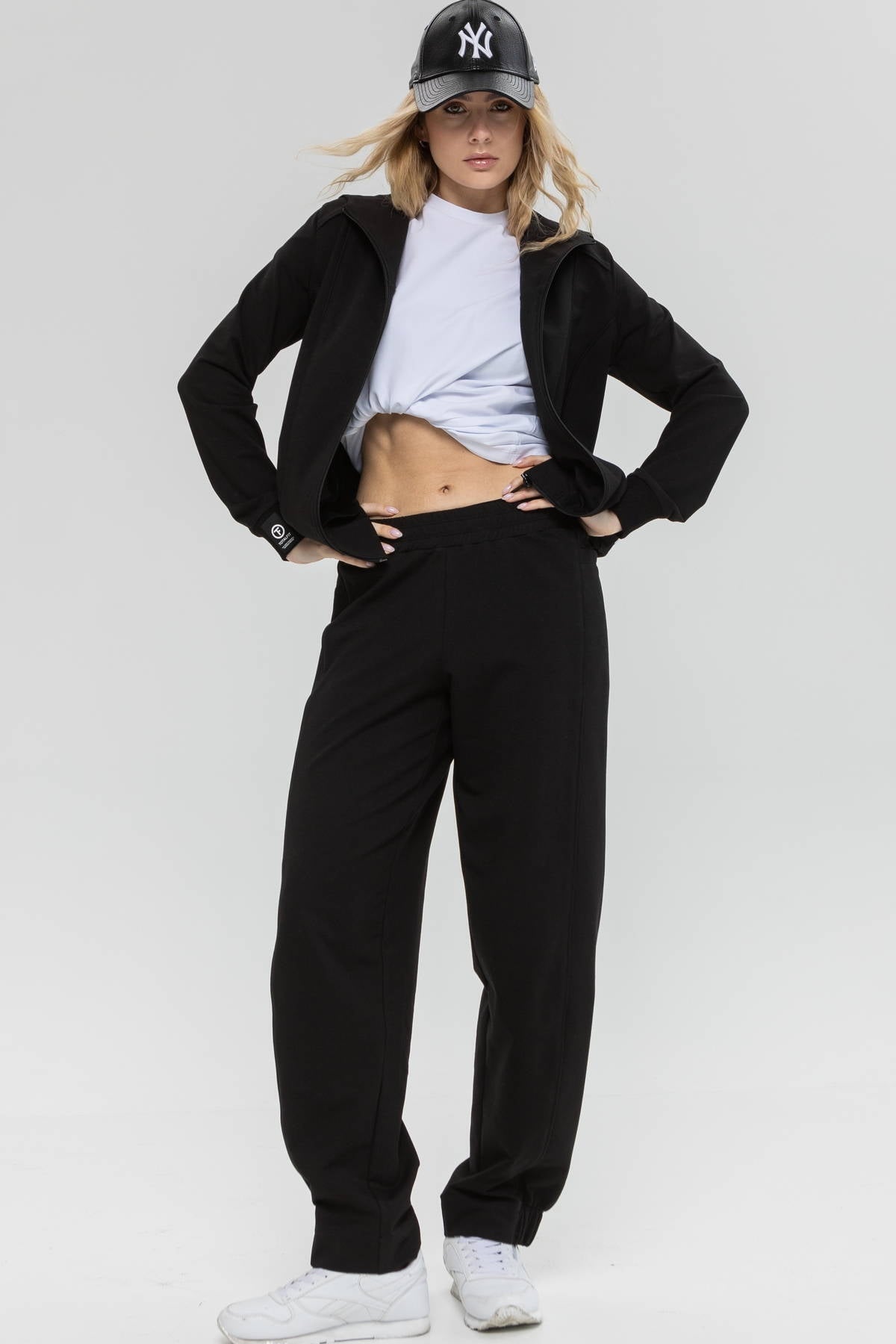 Хлопковые брюки с карманами Baggy E16-LD10
