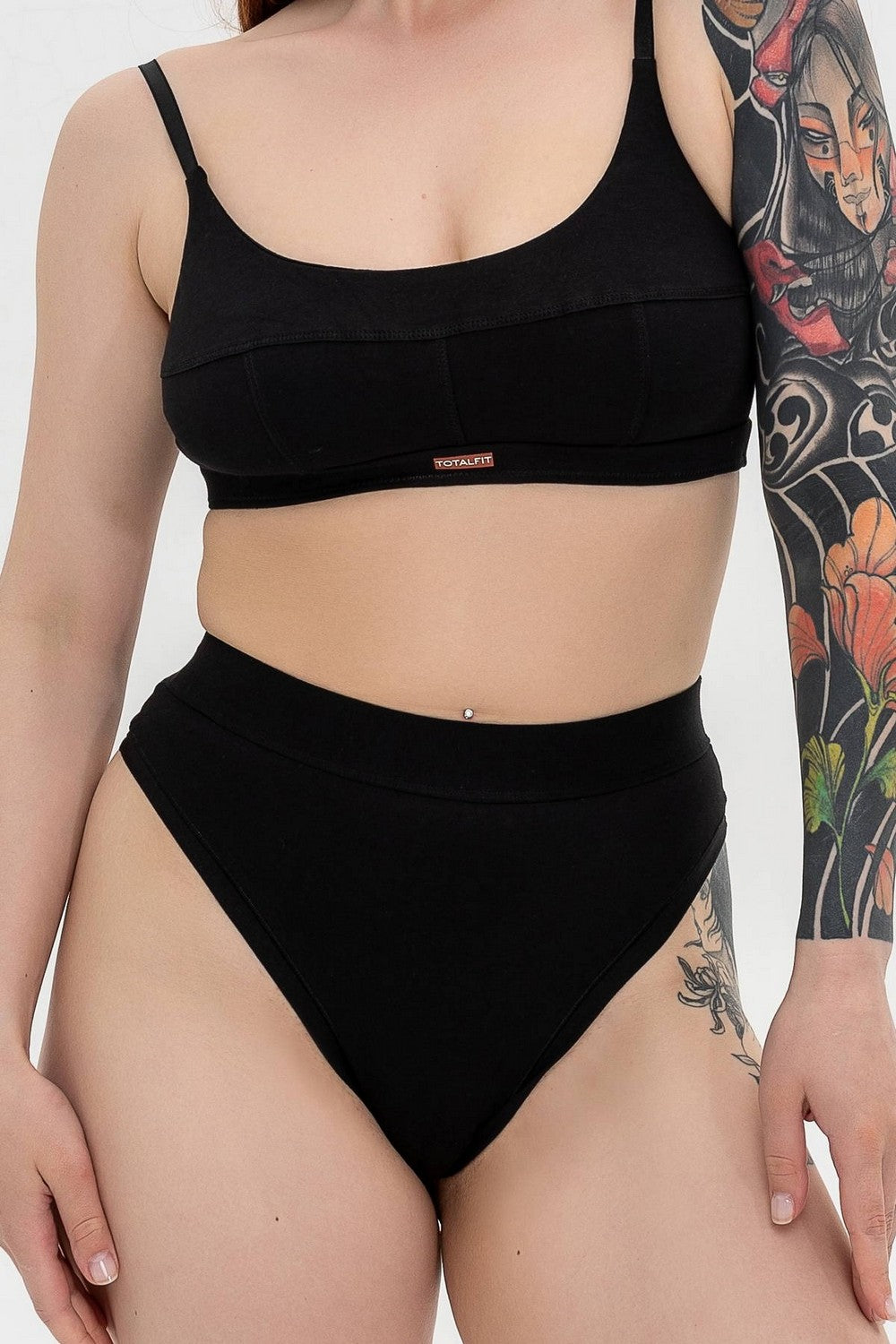 Хлопковые трусики стринг Basic Touch TR11-KHL10