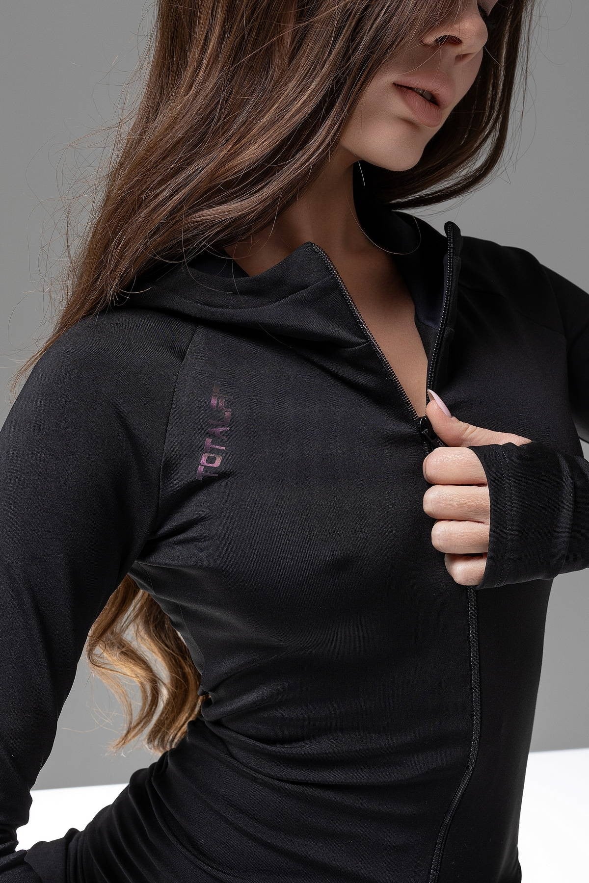 Утепленный комбинезон с капюшоном TF64-TT10