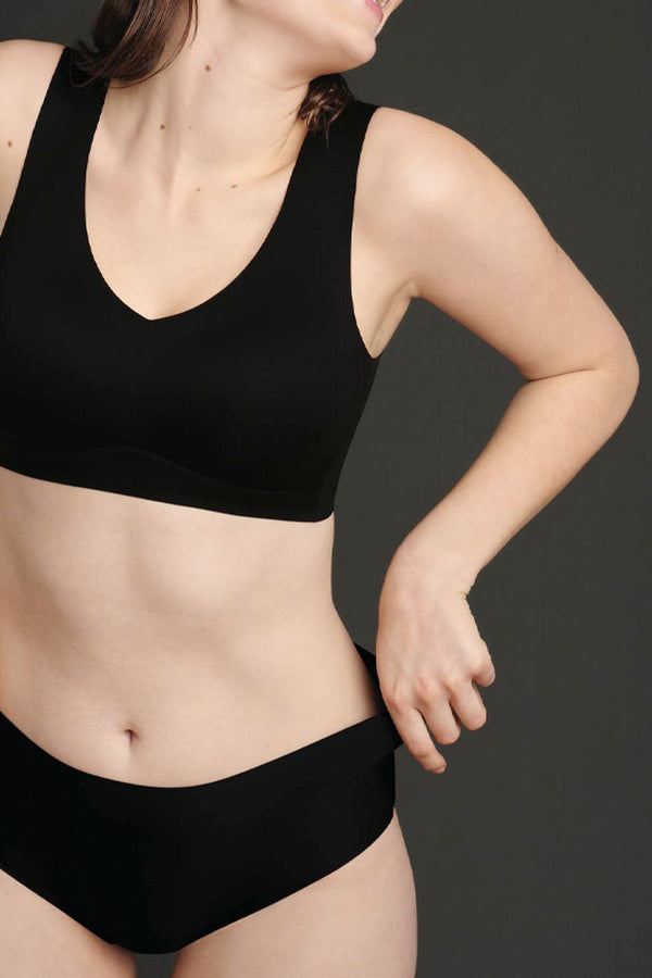 Бесшовные трусики 1343 Essentials High-waist+ black