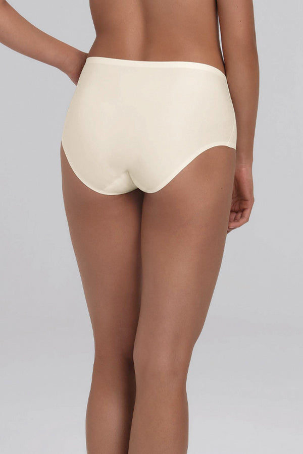 Бесшовные трусики 1343 Essentials High-waist+ champagne