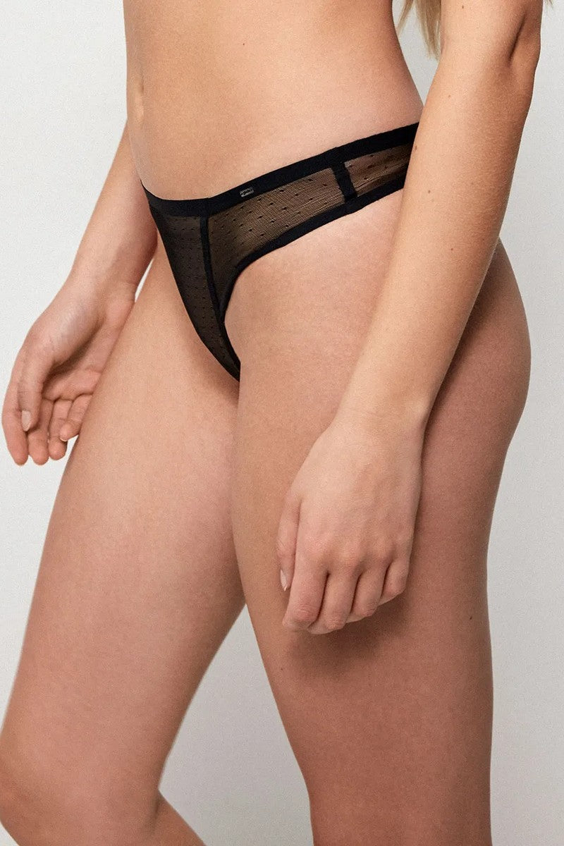 Трусики бразилиана 110047B black