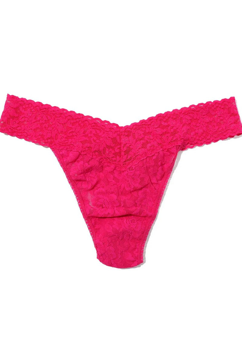 Мереживні трусики стрінги 4811 Signature Lace sealed with a kiss