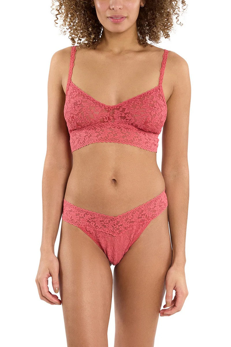 Кружевные трусики стринг 4811P Signature Lace naples