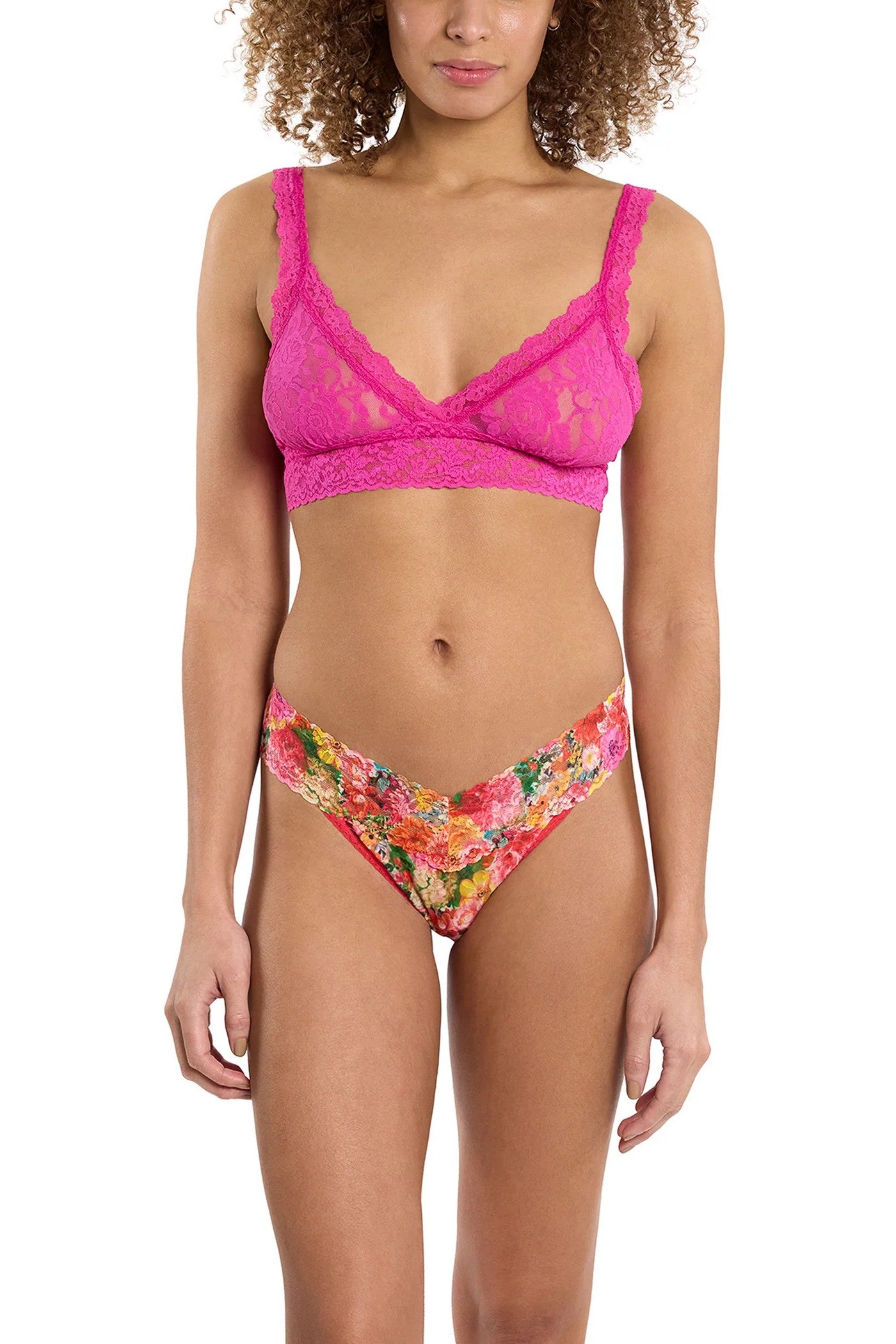 Кружевные трусики стринг PR4811 floramania