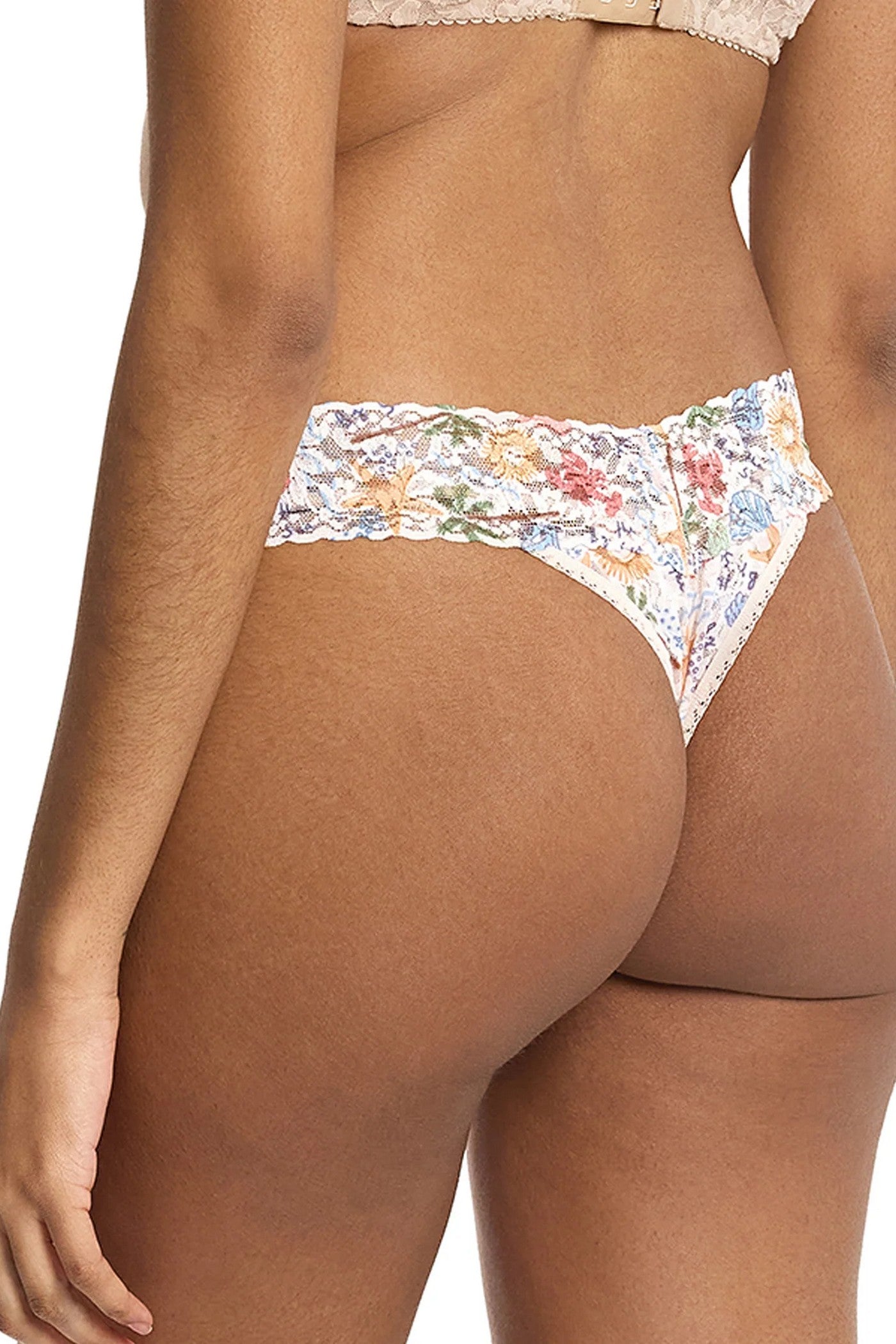 Кружевные трусики стринг PR4811P by the sea