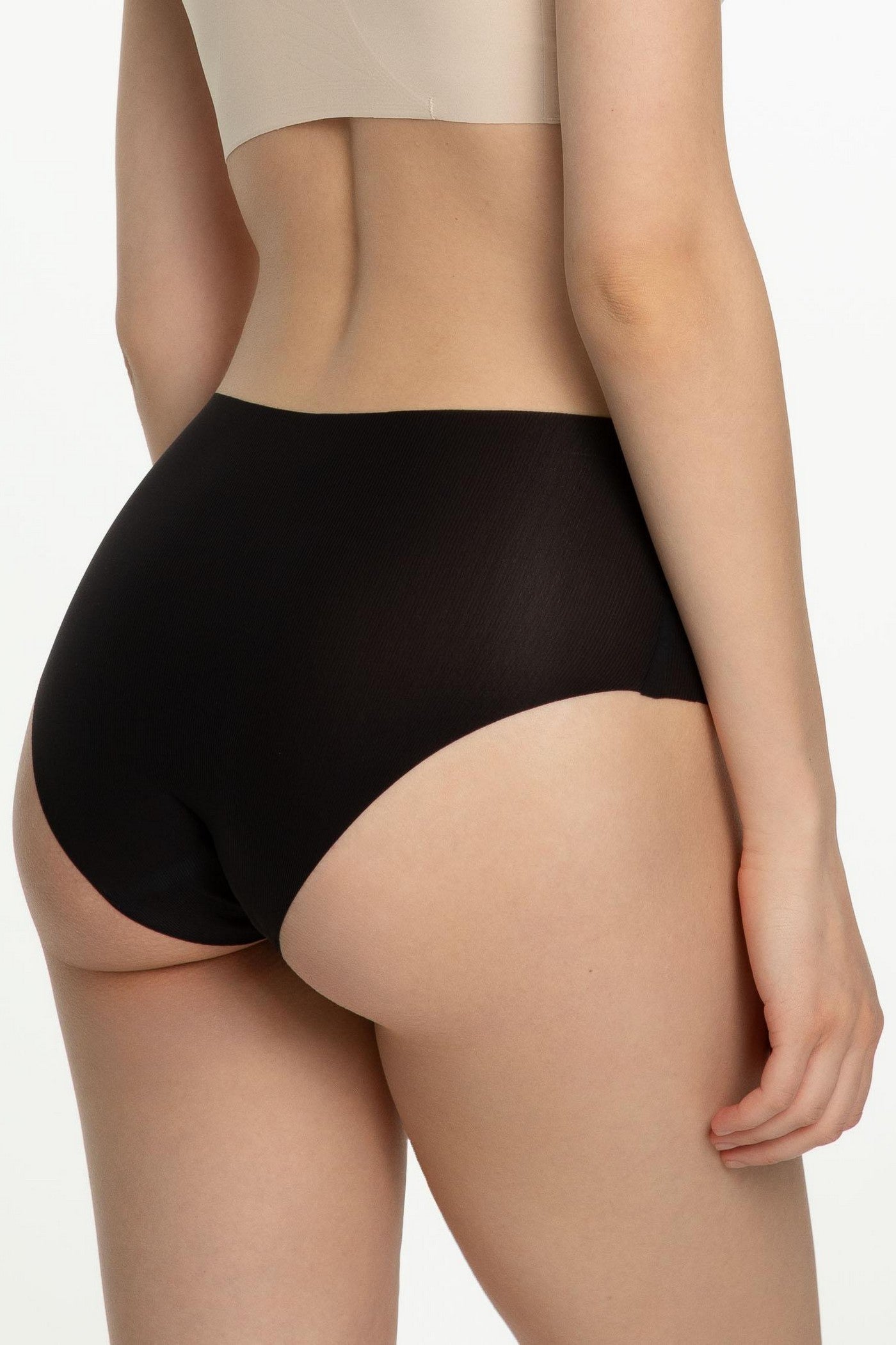 Бесшовные трусики слип Mousse Maxi black