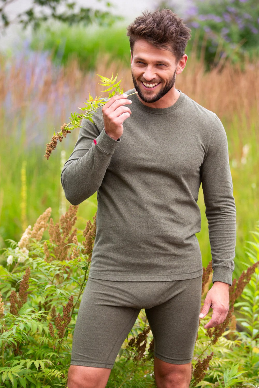 Подовжені чоловічі термошорти MXU 155 khaki