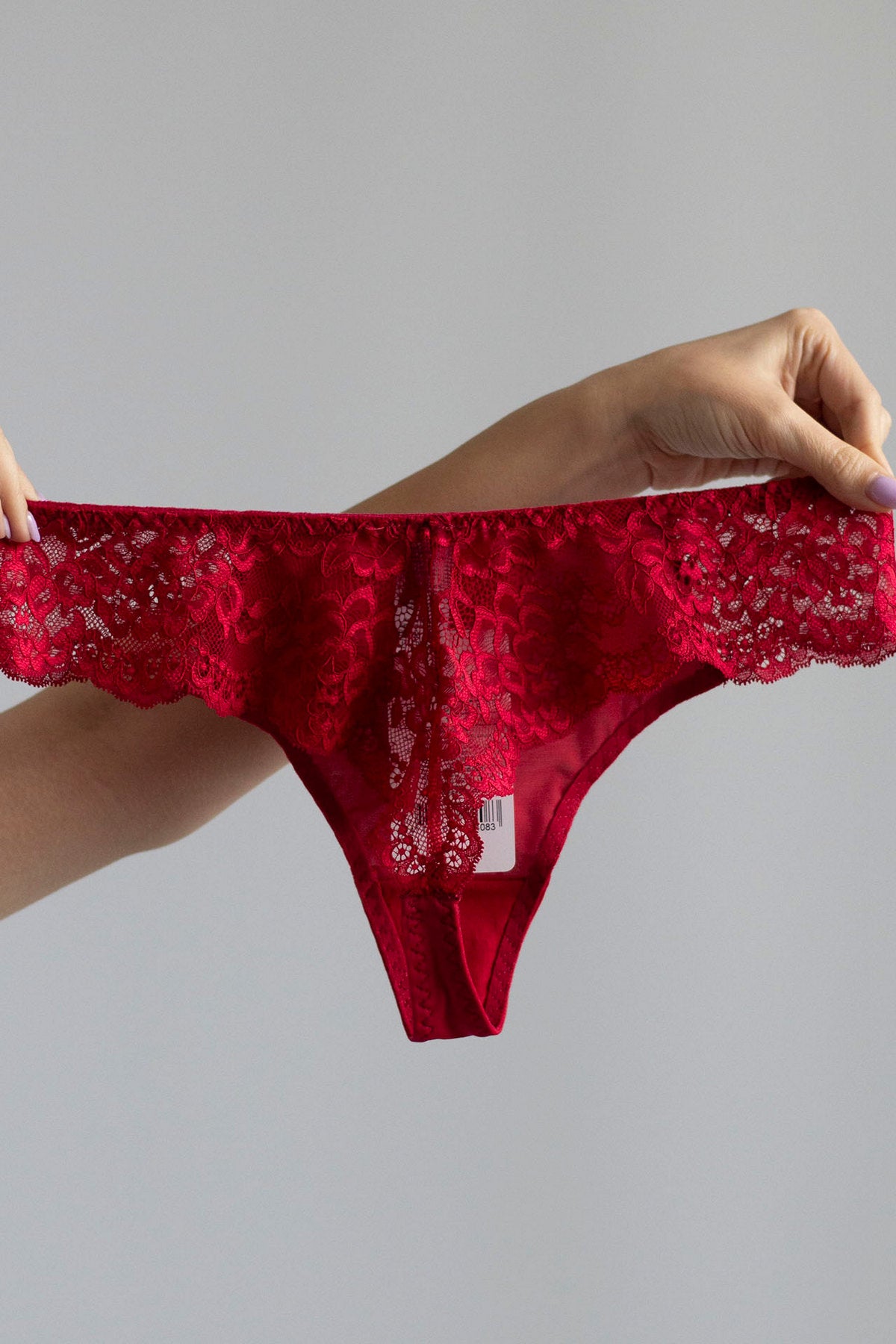 Трусики стринг Everyday 72F60 dark red rose