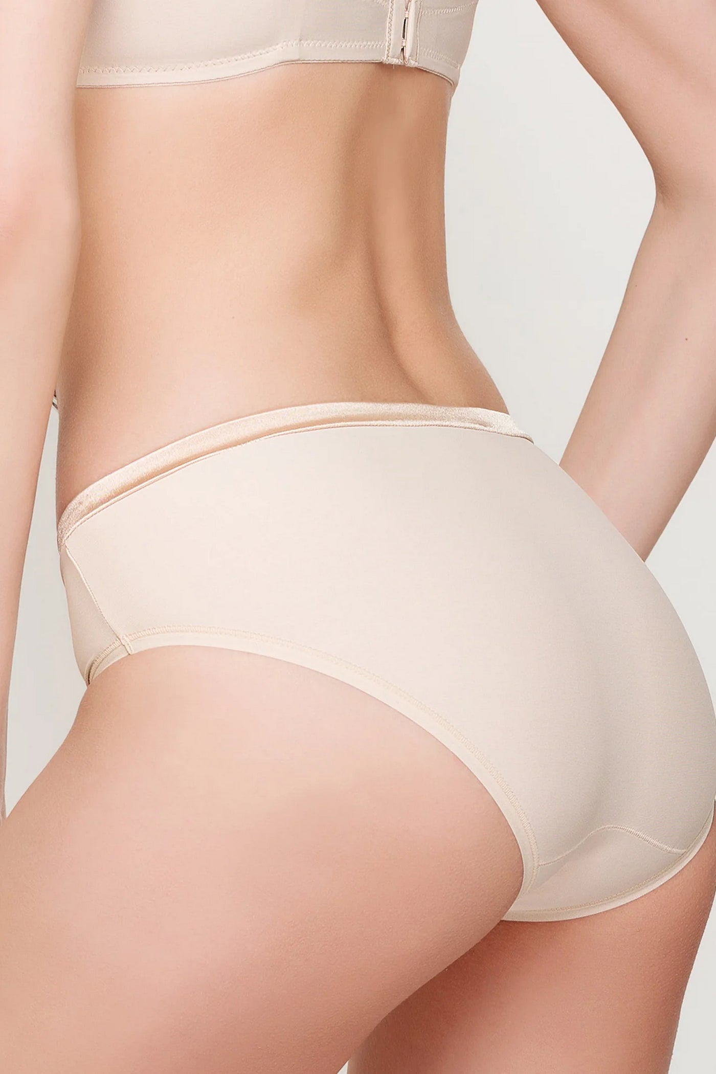 Трусики слип 99C41 Tuxedo silver peony