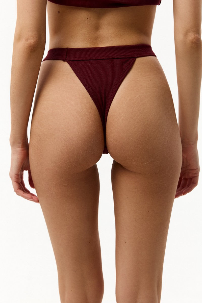 Трусики стринг в рубчик L5157BR-M Rubus bordo