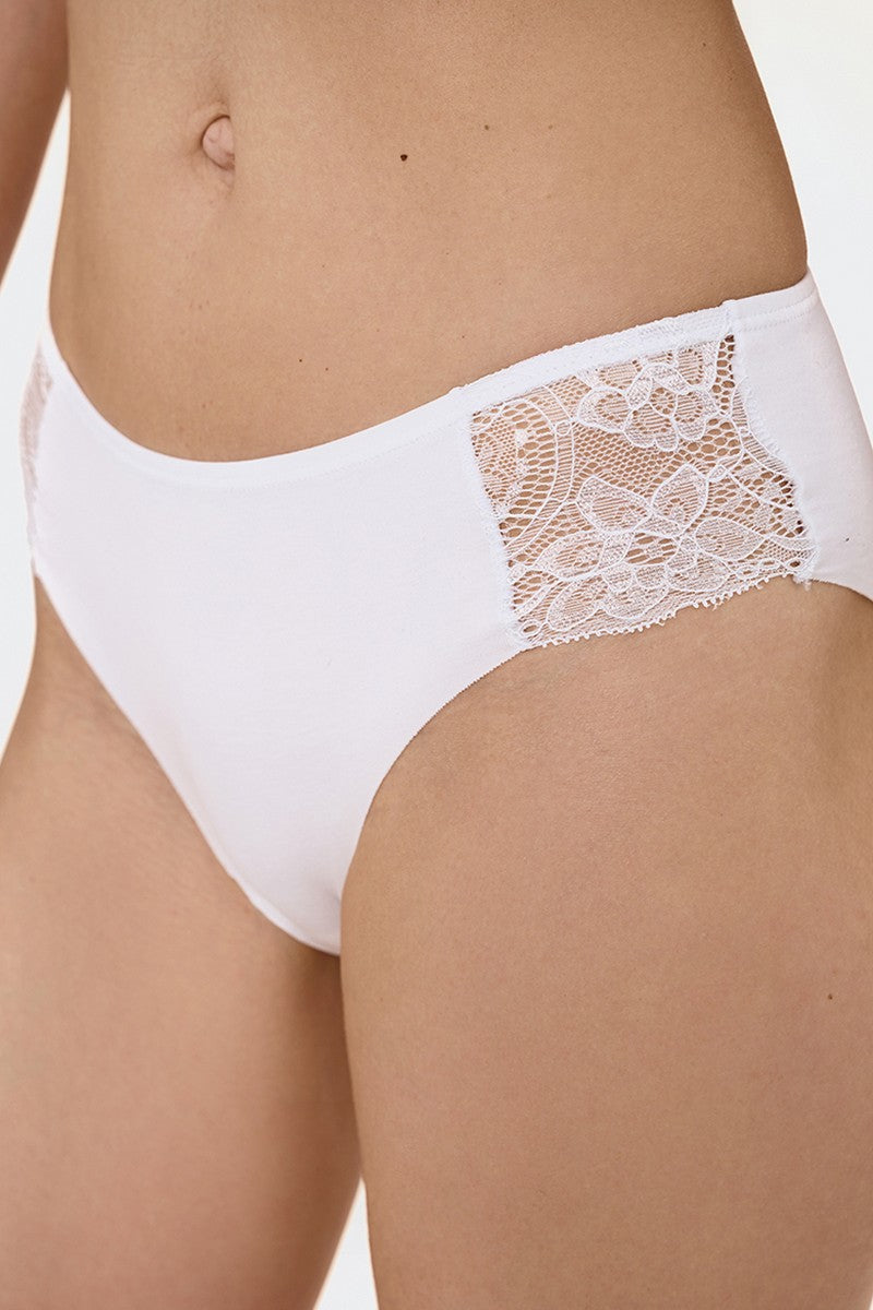 Бесшовные трусики слип L5180T white