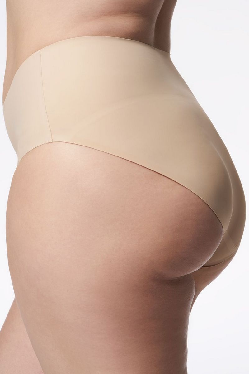 Моделирующие высокие трусики слип с бесшовными краями 271 Basic