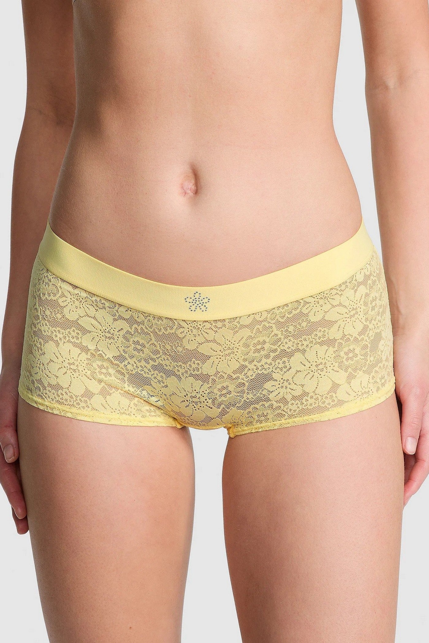 Кружевные шортики 844315367 yellow