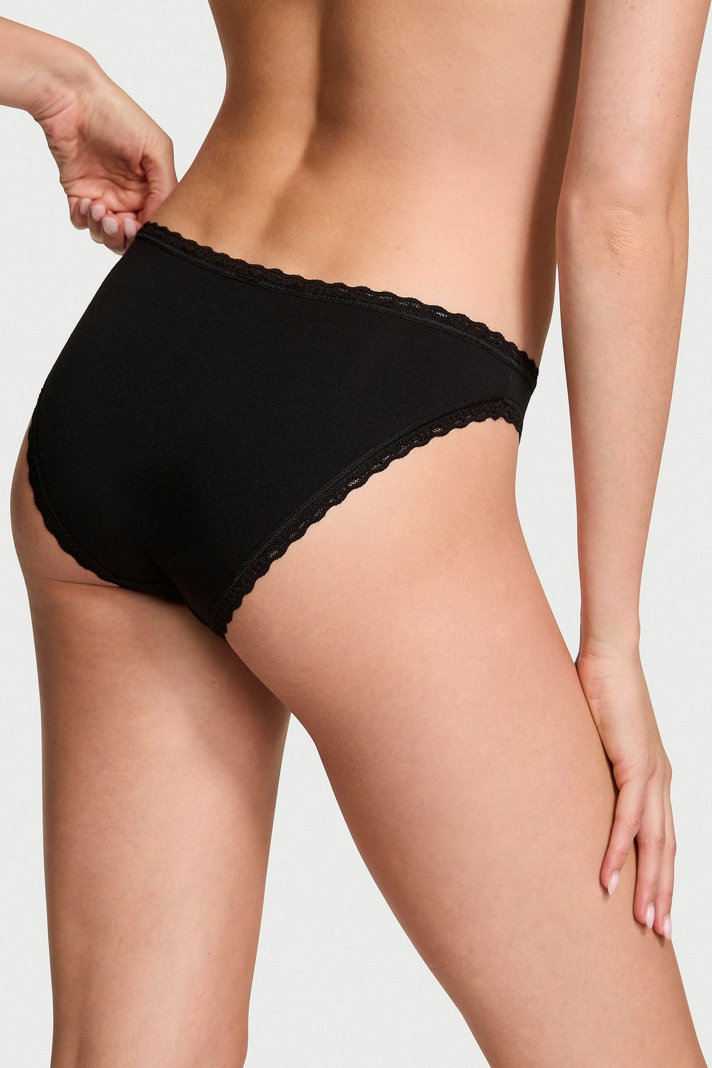 Трусики сліпи із мереживом 176409677 black Victoria`s Secret