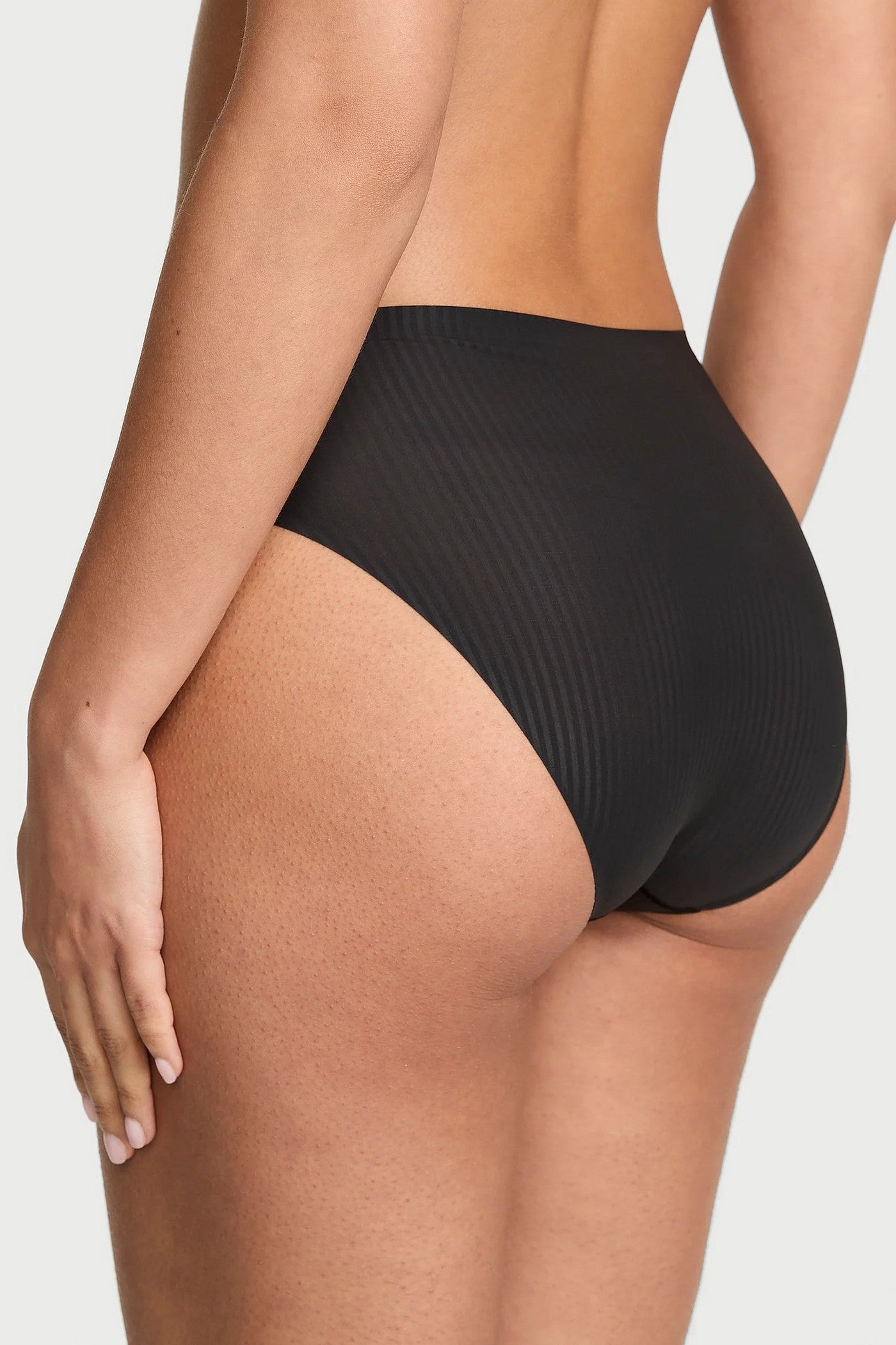 Гладкі трусики бікіні 494247962 black Victoria`s Secret вигляд ззаду