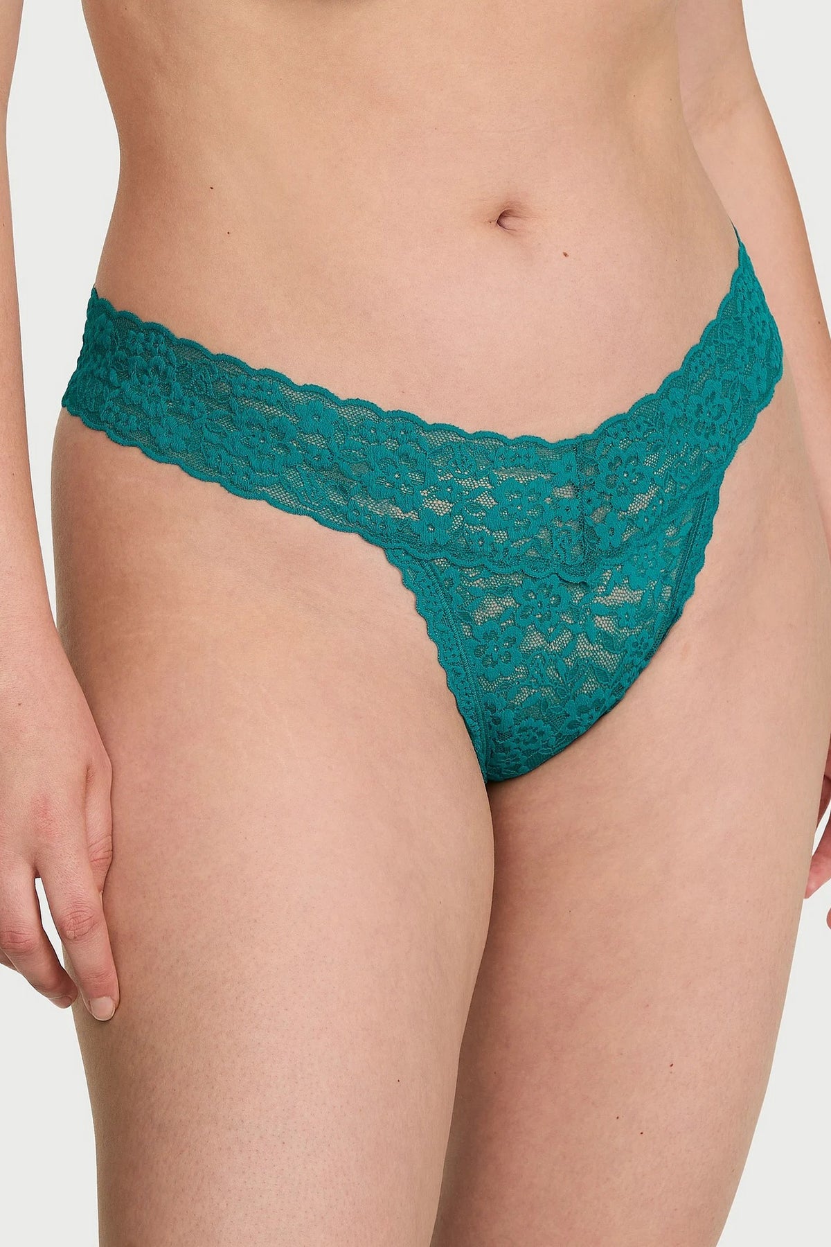 Мереживні трусики стрінги 535565265 azure Victoria`s Secret
