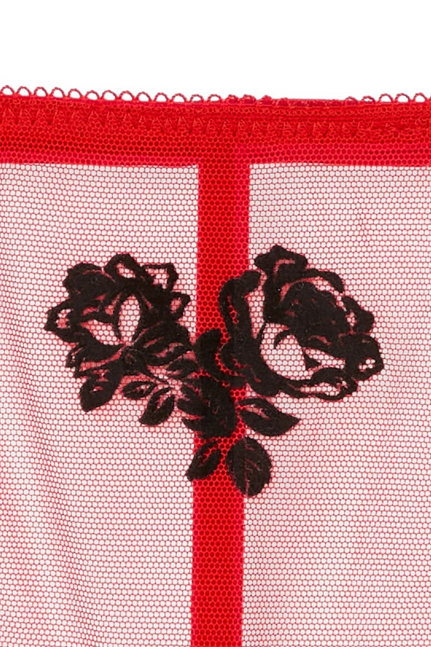 Трусики стринг с вышивкой 621921533 red