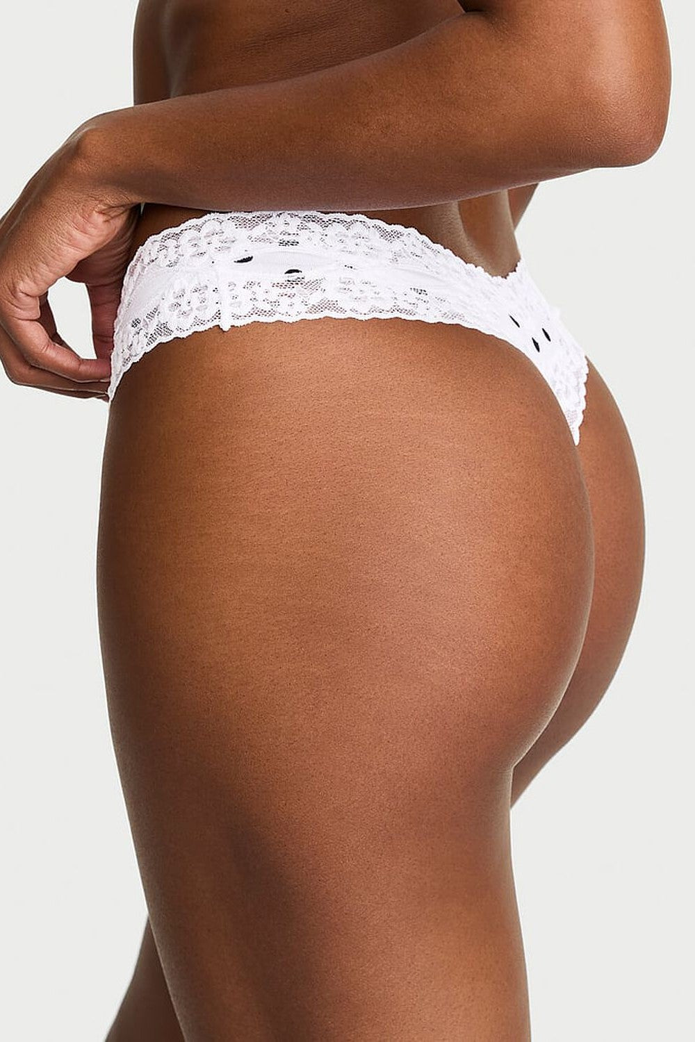 Трусики стрінги 649343434 white Victoria`s Secret