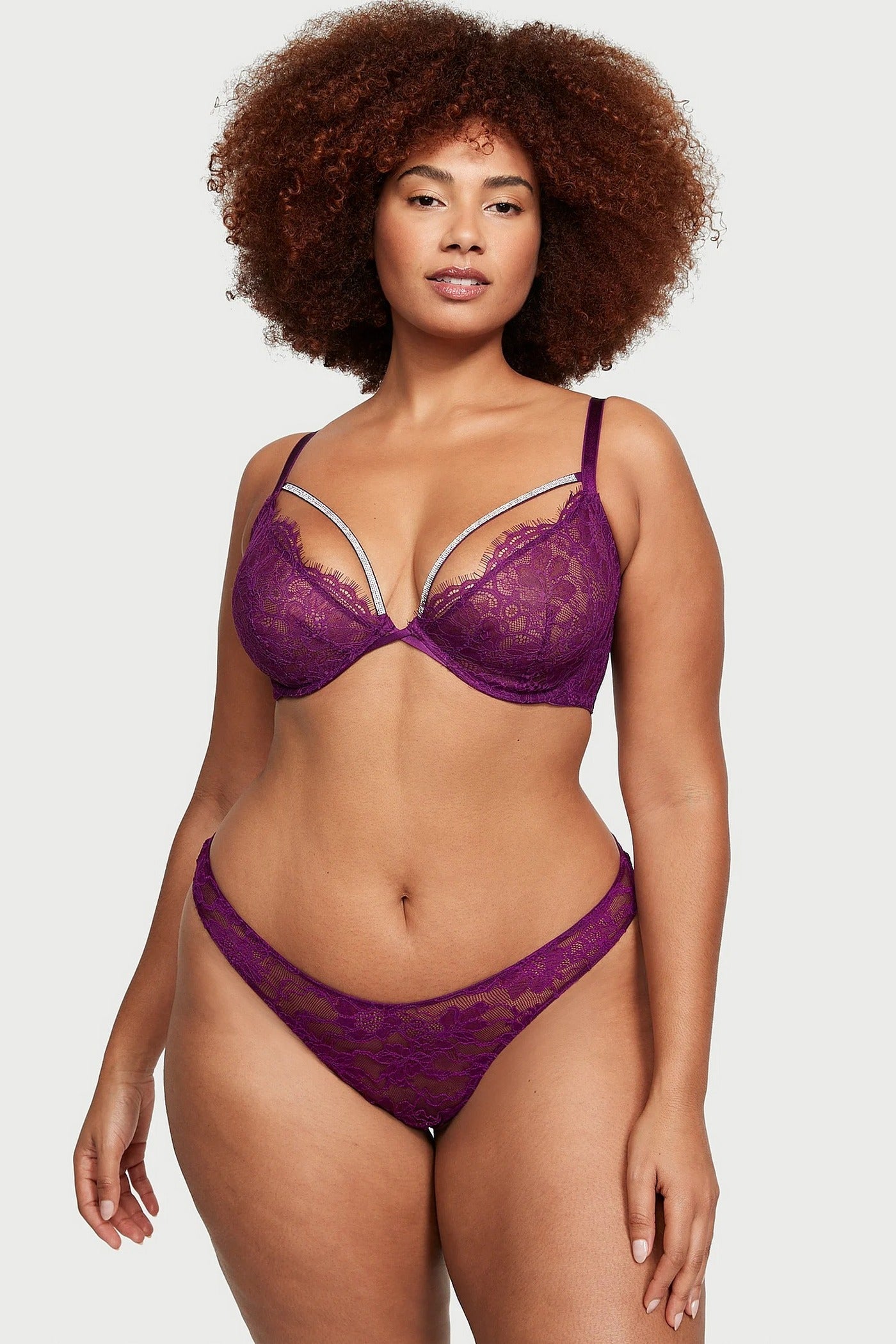 Трусики стринг со стразами 744228018