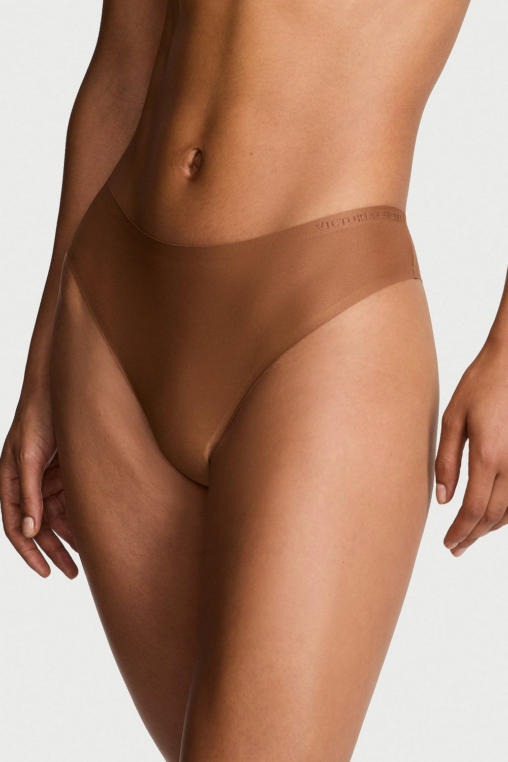 Безшовні трусики стрінг 400552813 brown Victoria`s Secret