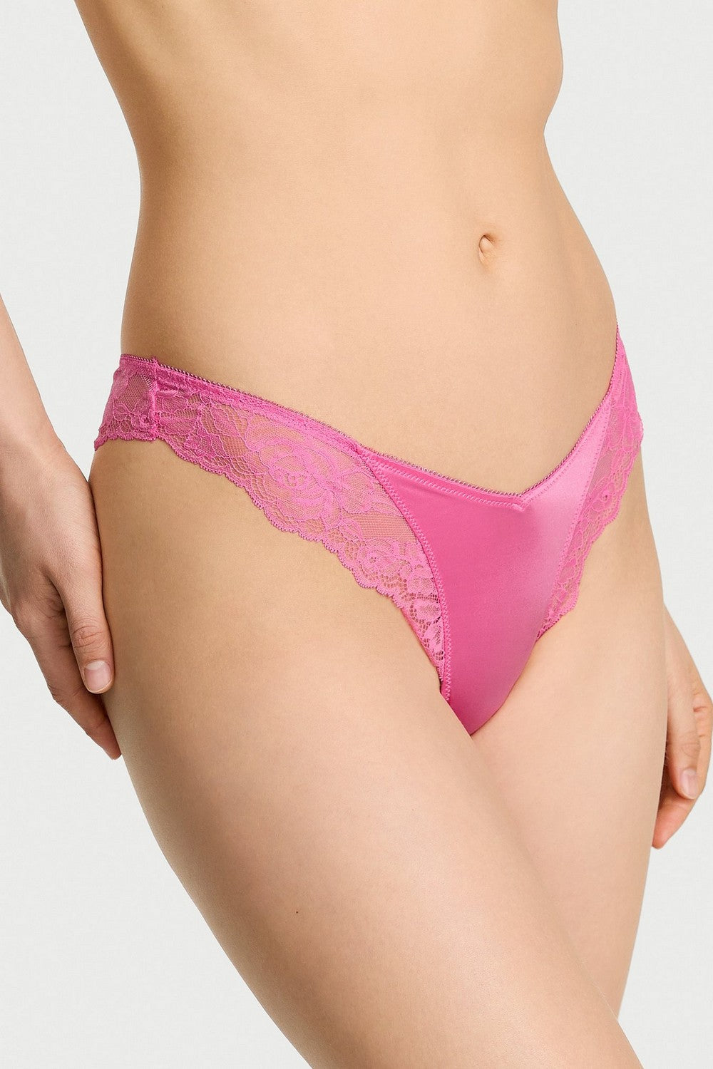 Трусики стрінги з мереживом 633155657 pink Victoria`s Secret