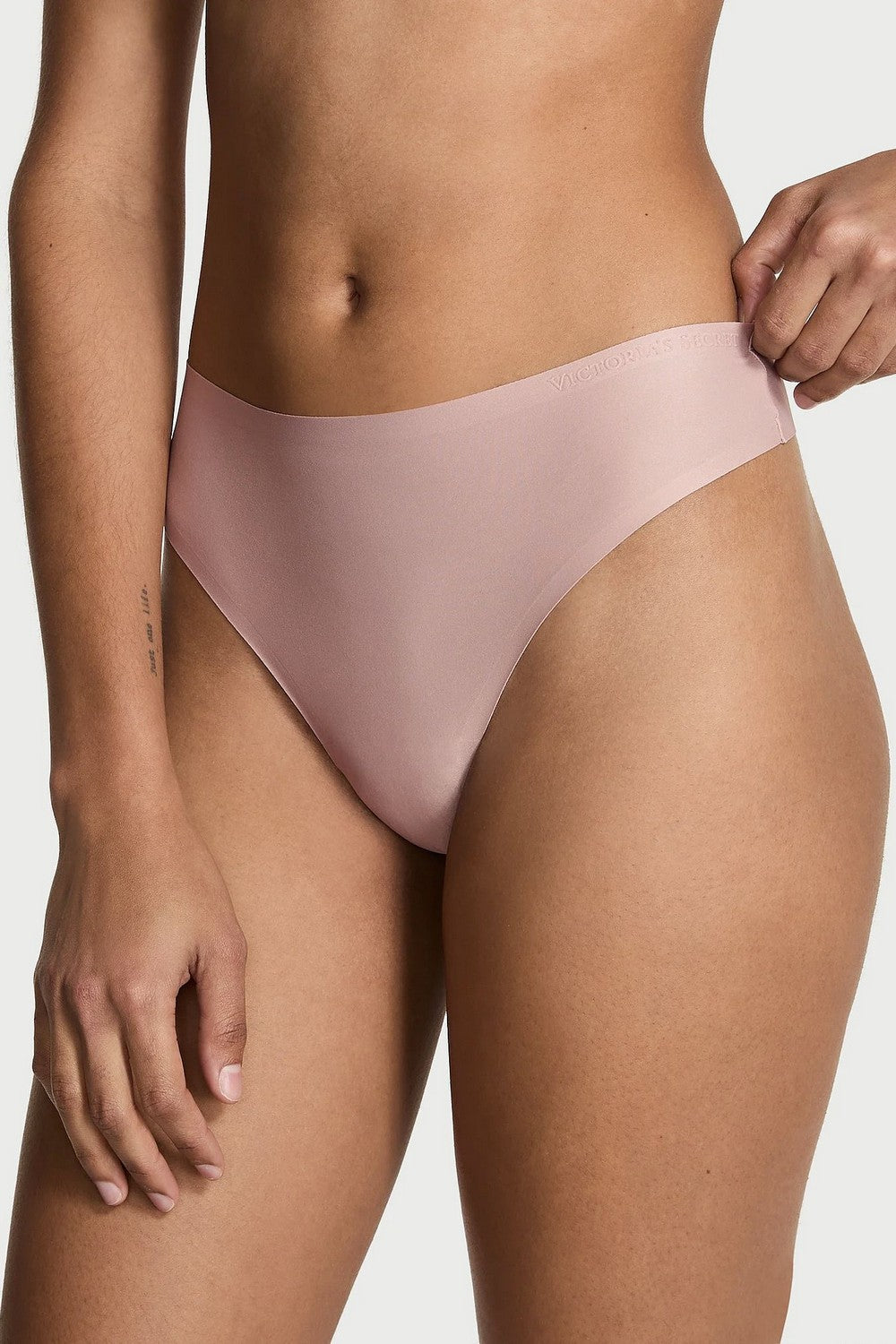 Безшовні трусики стрінг 67212385 beige Victoria`s Secret