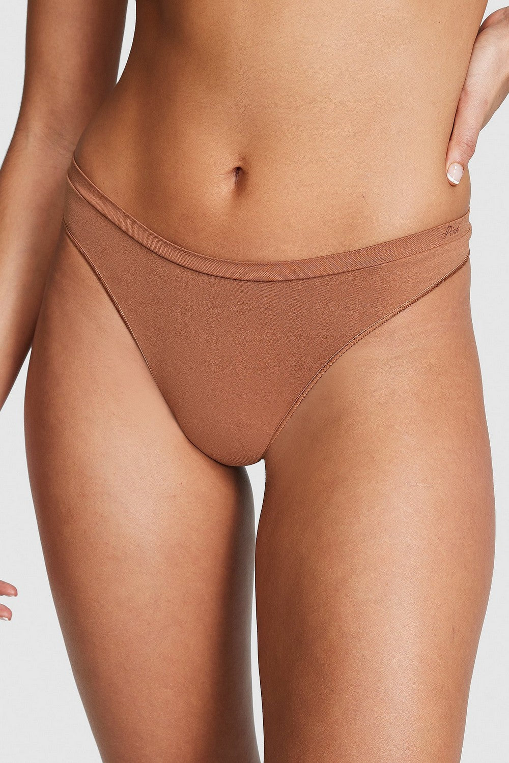 Однотонні трусики стрінг 829349587 brown Victoria`s Secret