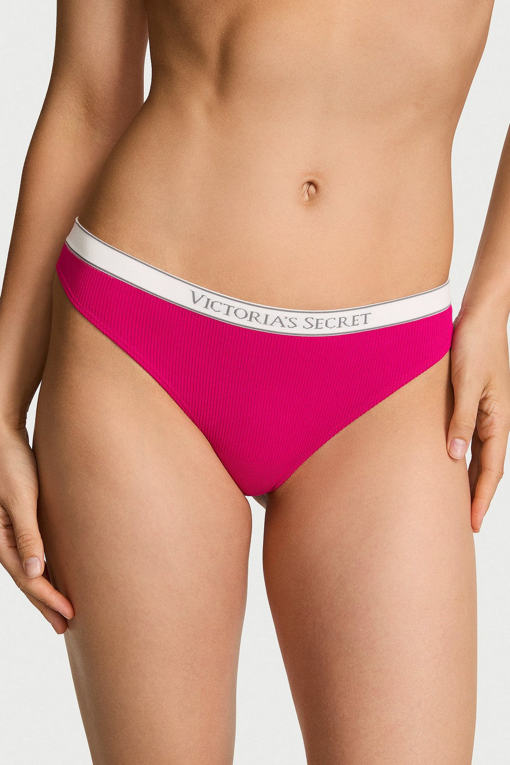 Трусики стрінг з логотипом 985388569 pink Victoria`s Secret