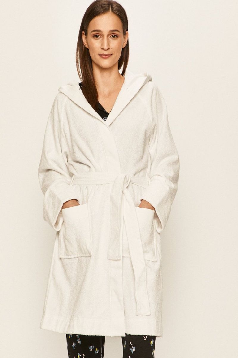 Халат с капюшоном YI2019259/100 white