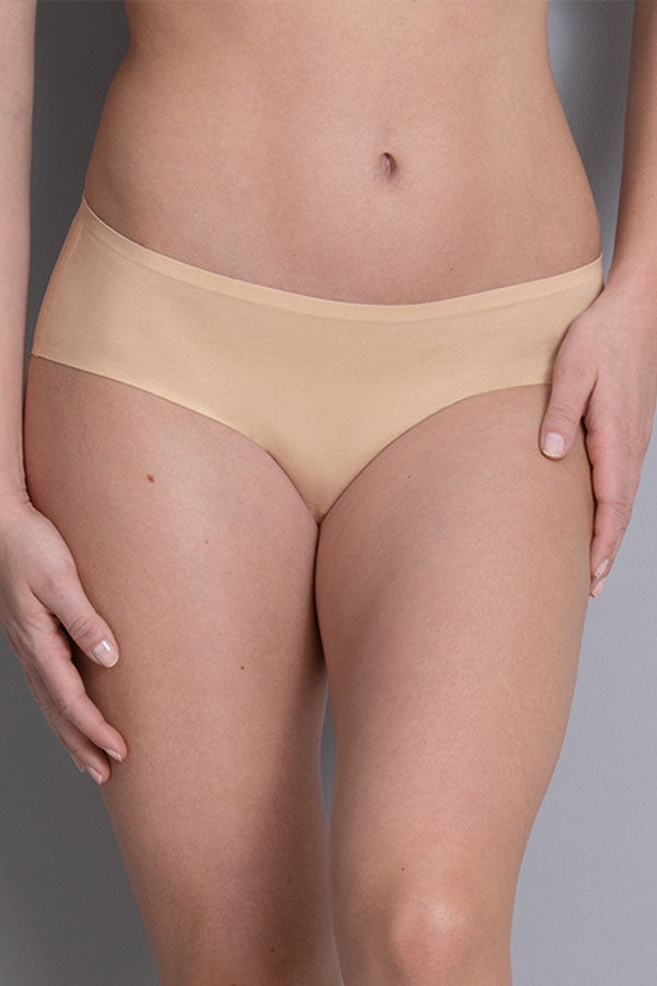 Бесшовные трусики 1342 Essentials skin
