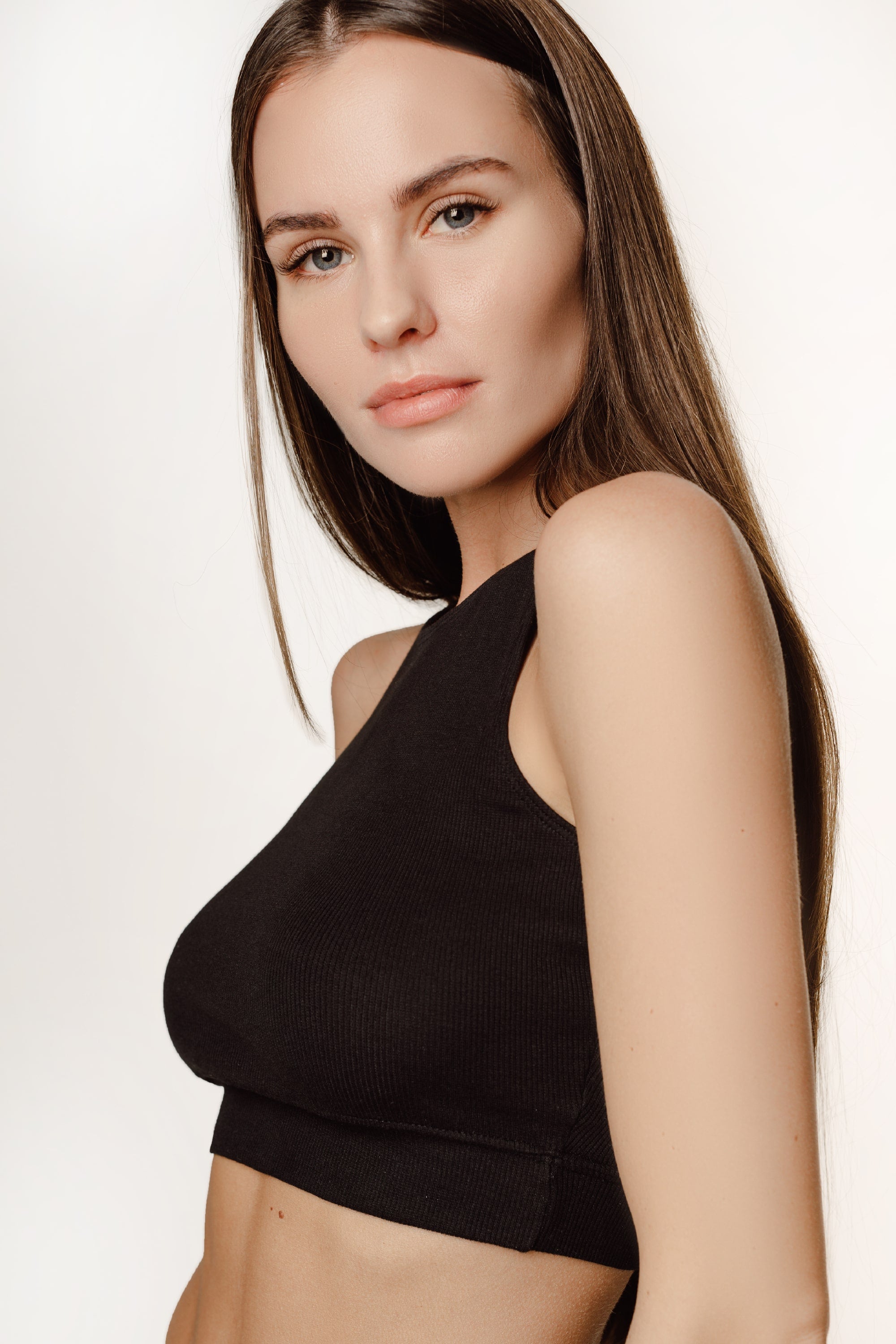 Бра-топ в рубчик L012R Arcelia black