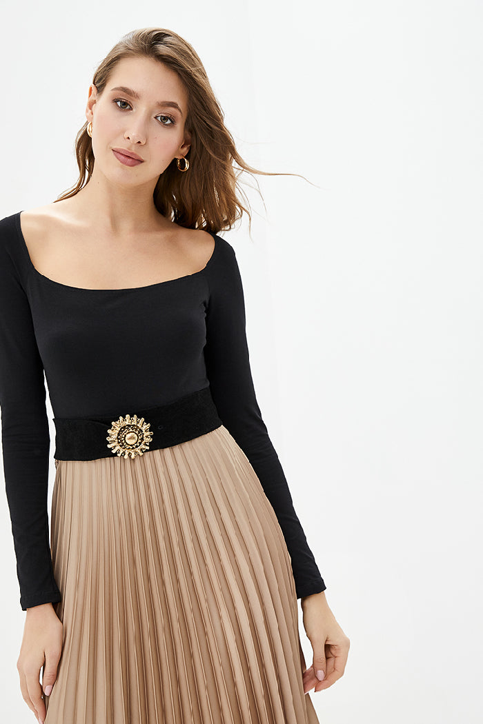 Хлопковое боди с квадратным вырезом Z19315/1 Leo