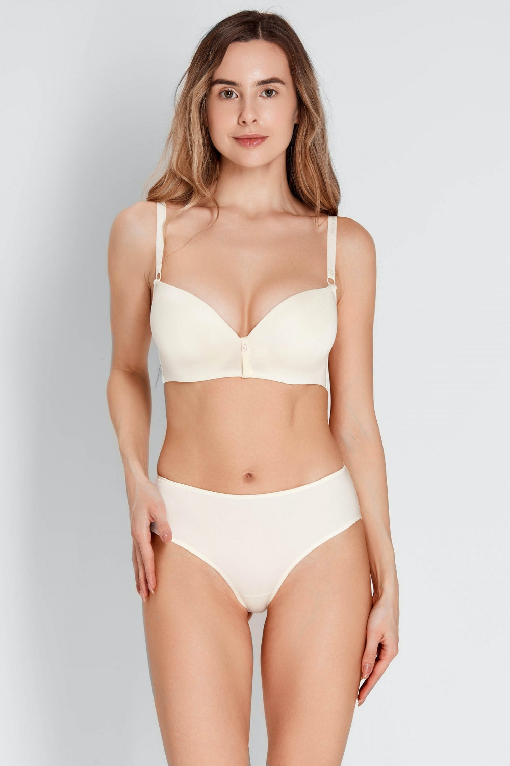 Бюстгальтер с вкладышами push-up 7005-008 champagne