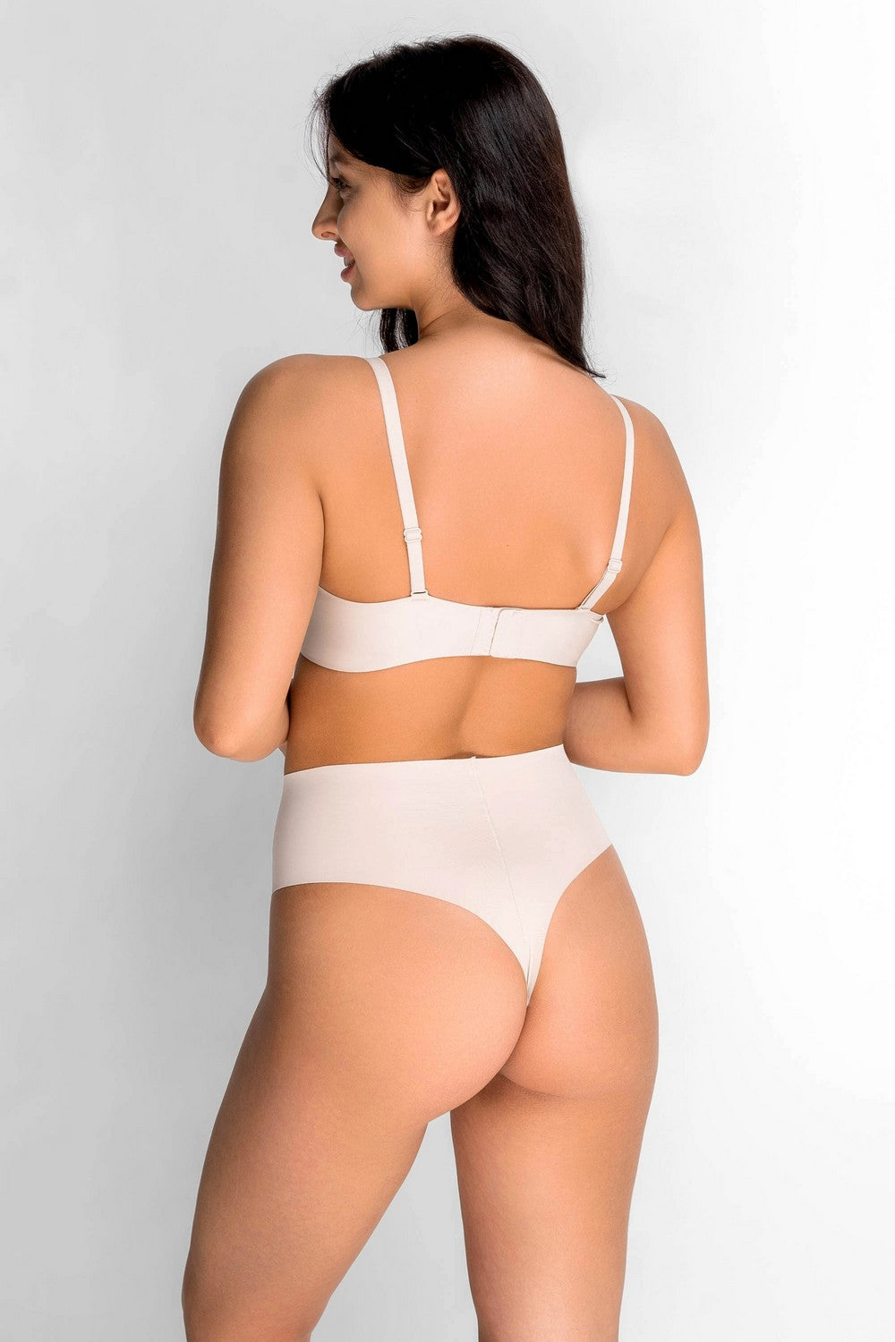 Бесшовный бра-топ из микрофибры 7079-075 milk