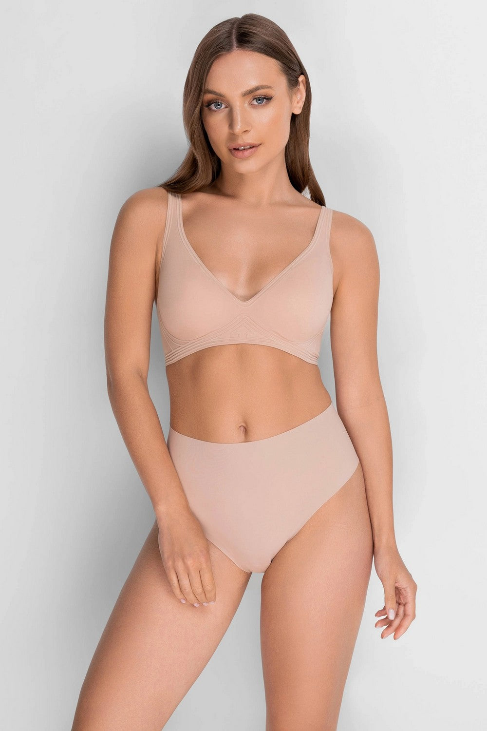 Бесшовный бюстгальтер из микрофибры 7086-074 beige