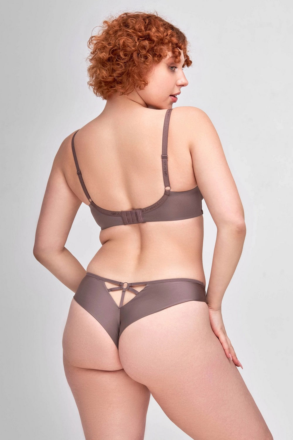 Трусики бразилиана из кружева 8175-22 taupe