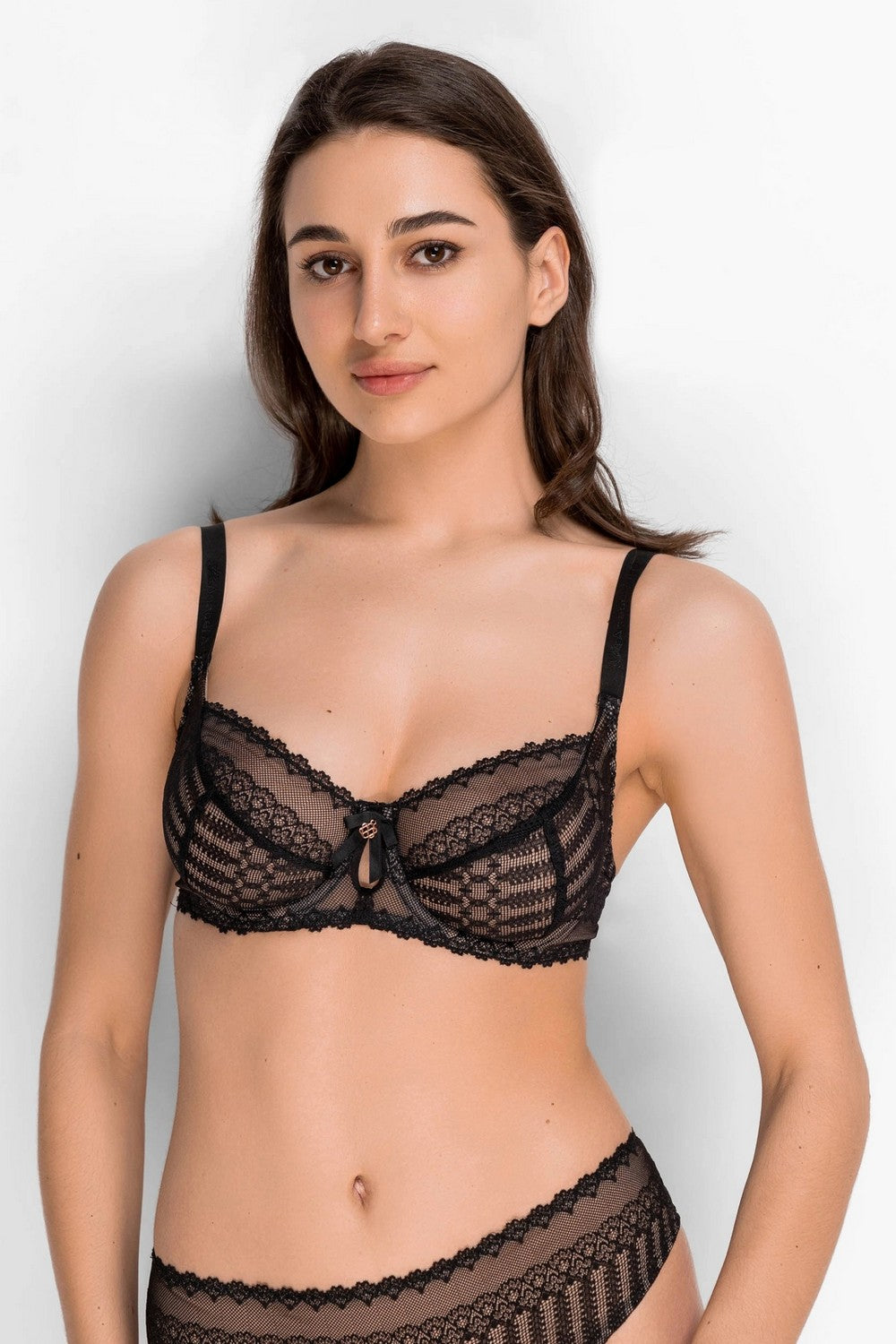 Мягкий бюстгальтер из кружева 8177-055 black