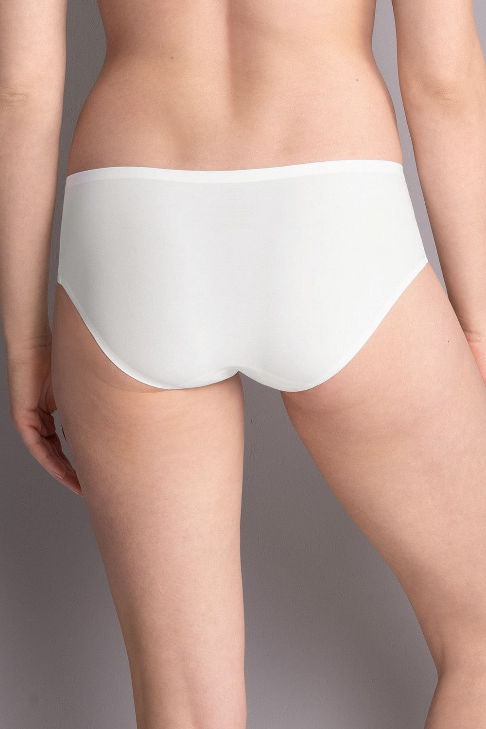 Бесшовные трусики 1342 Essentials white