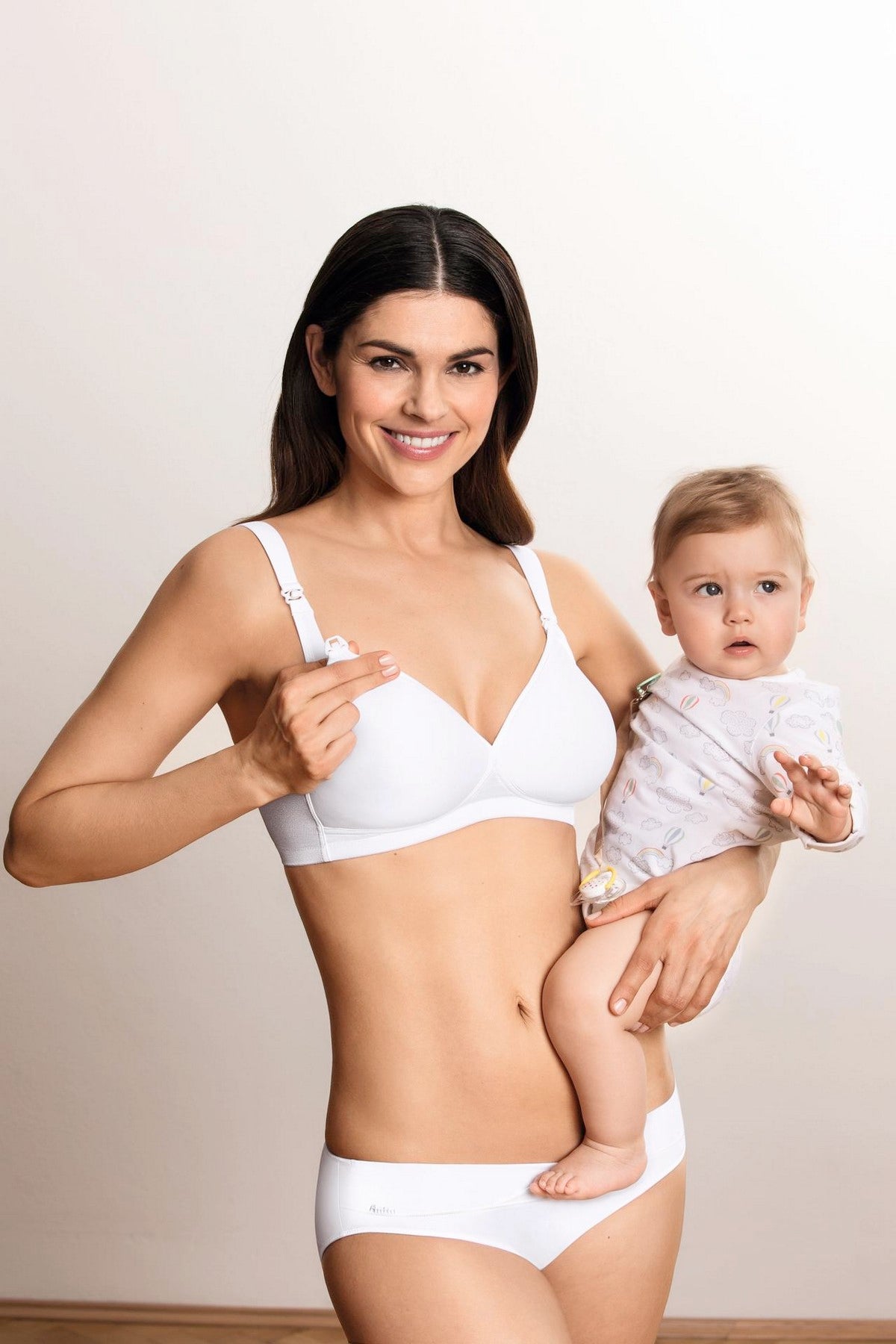 Плотный бюстгальтер для кормления 5070 white