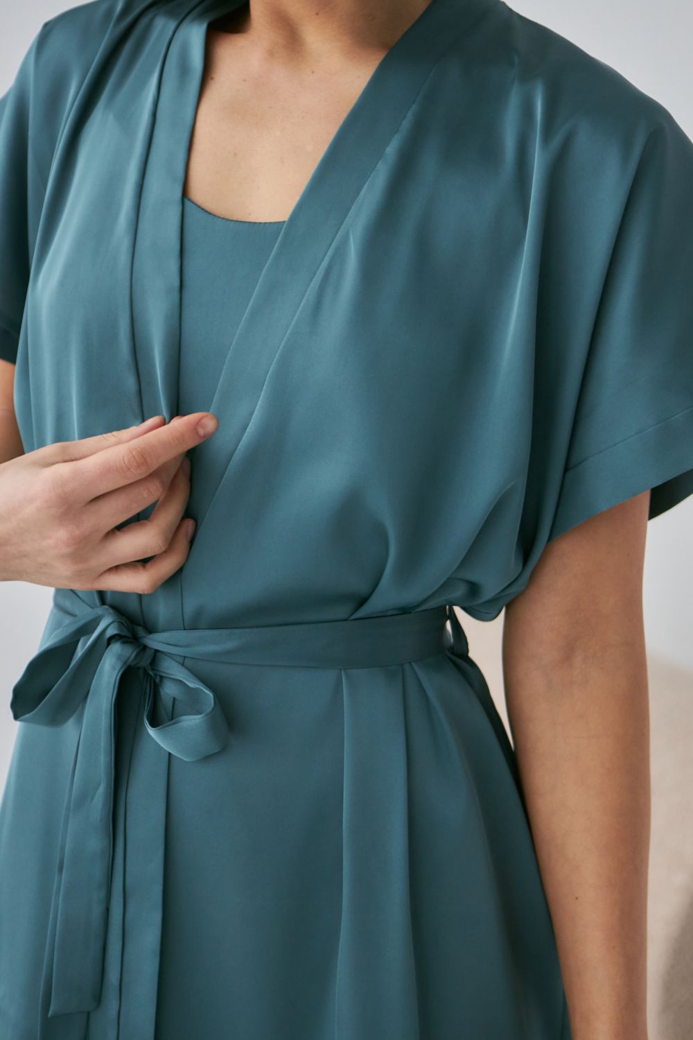 Шелковый халат с короткими рукавами 0242 sea wave