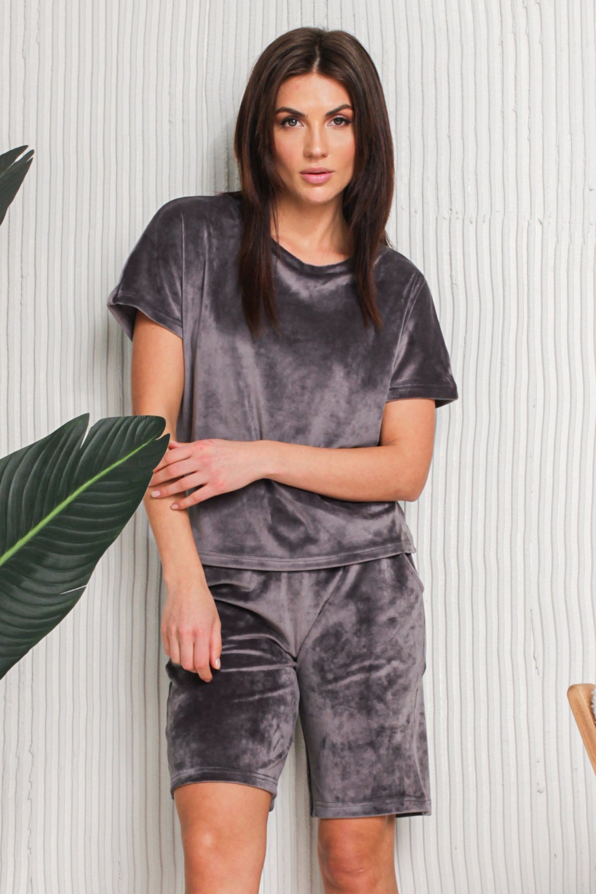 Плюшевый комплект с шортами 0290/291 dark gray