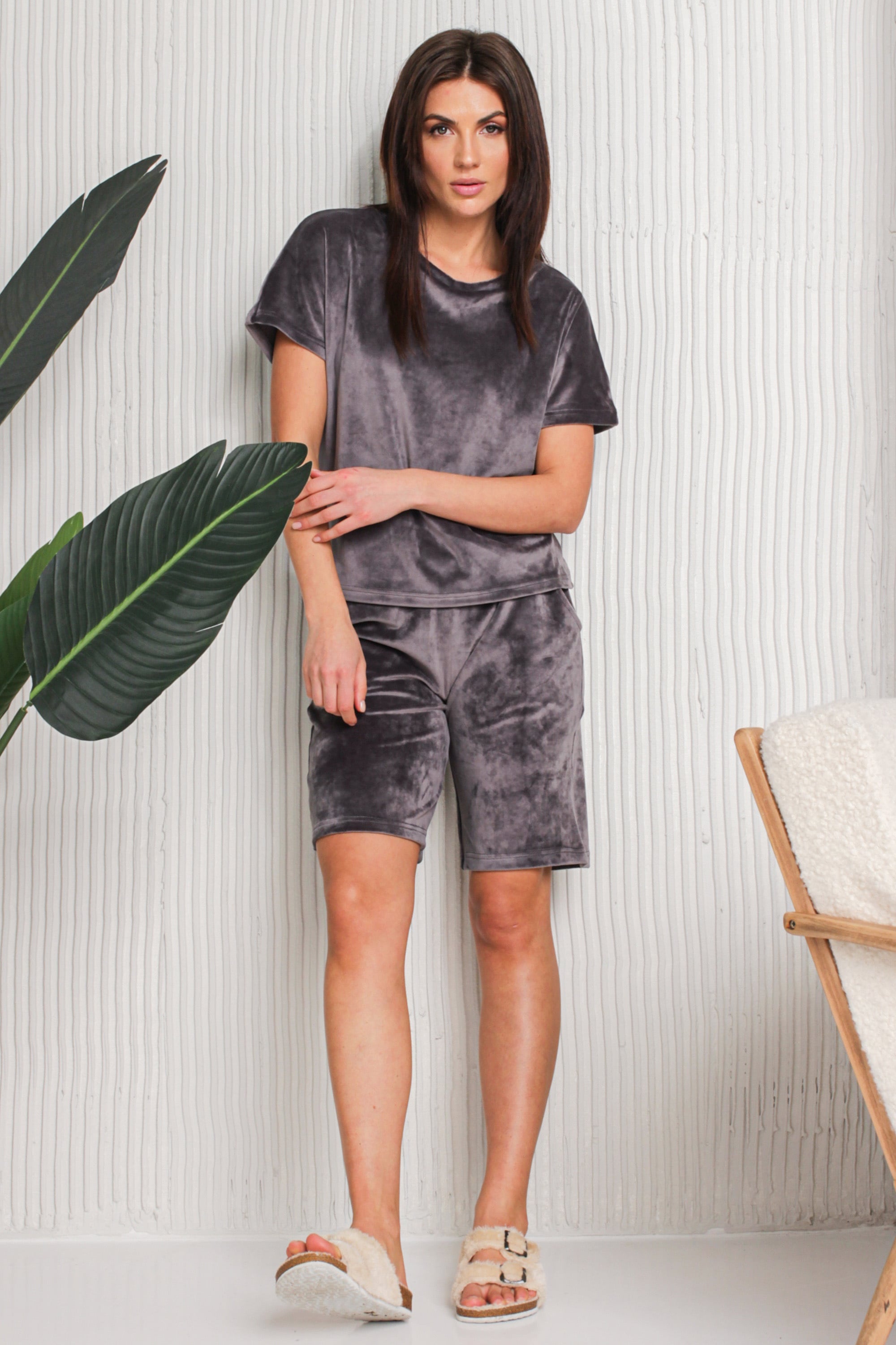 Плюшевый комплект с шортами 0290/291 dark gray