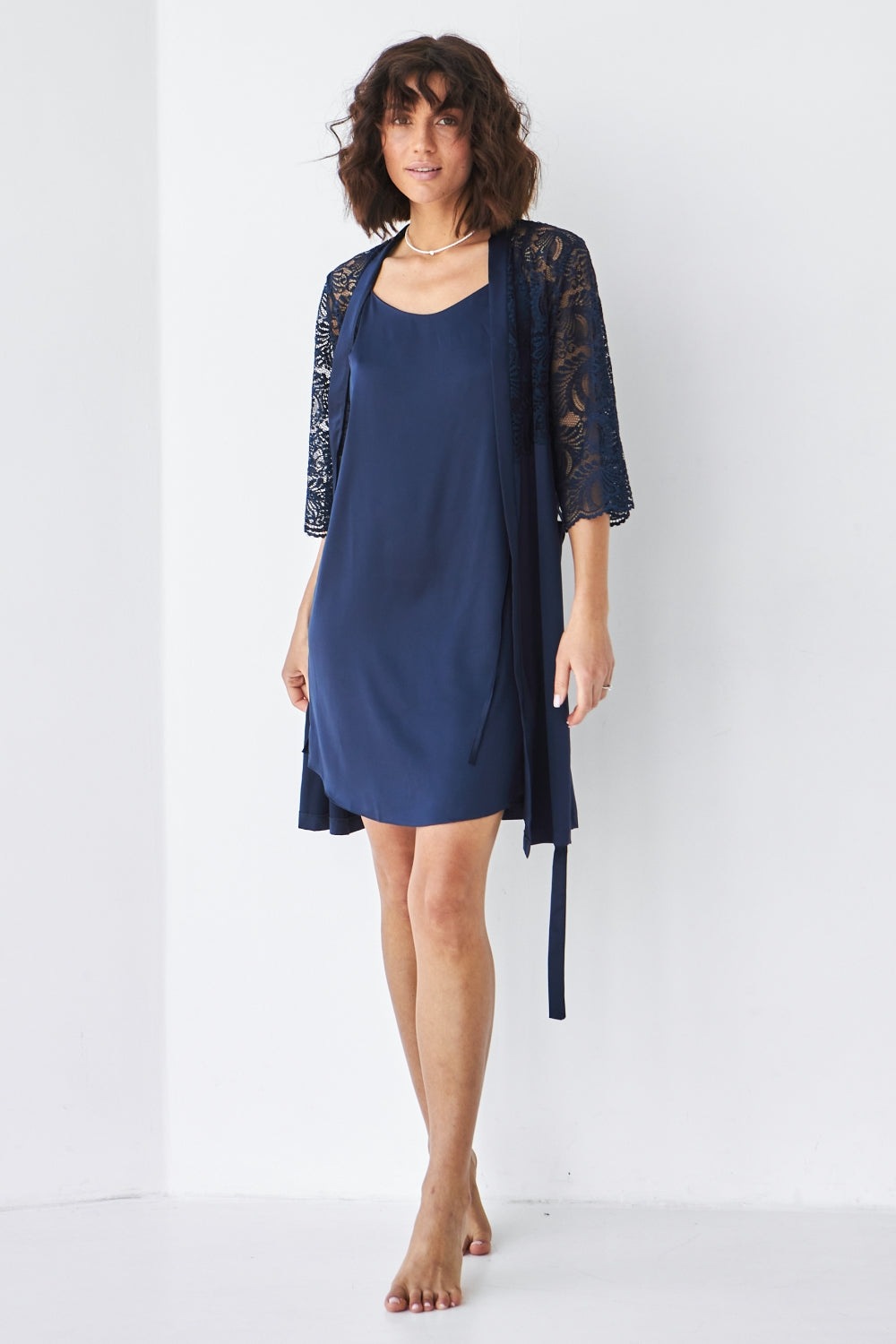 Шелковый халат с кружевом 0318 dark blue
