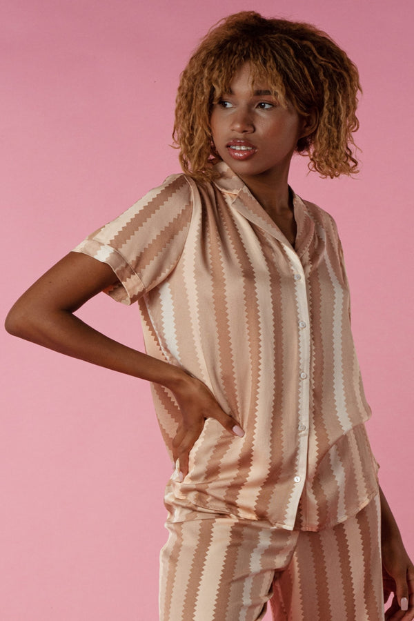Пижамная блуза на пуговицах HOM2212104 strip